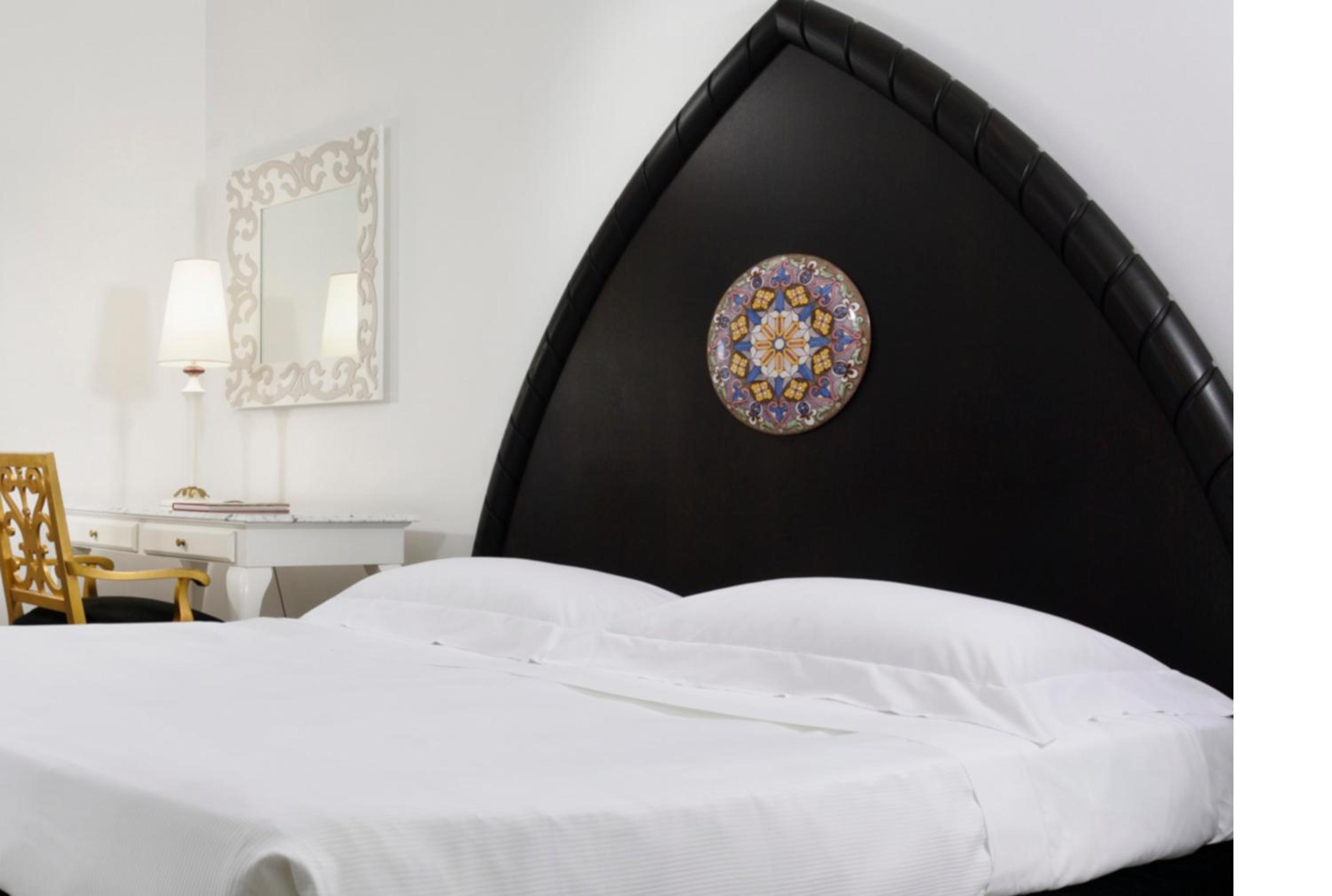 Deluxe Double Room - Photo 2