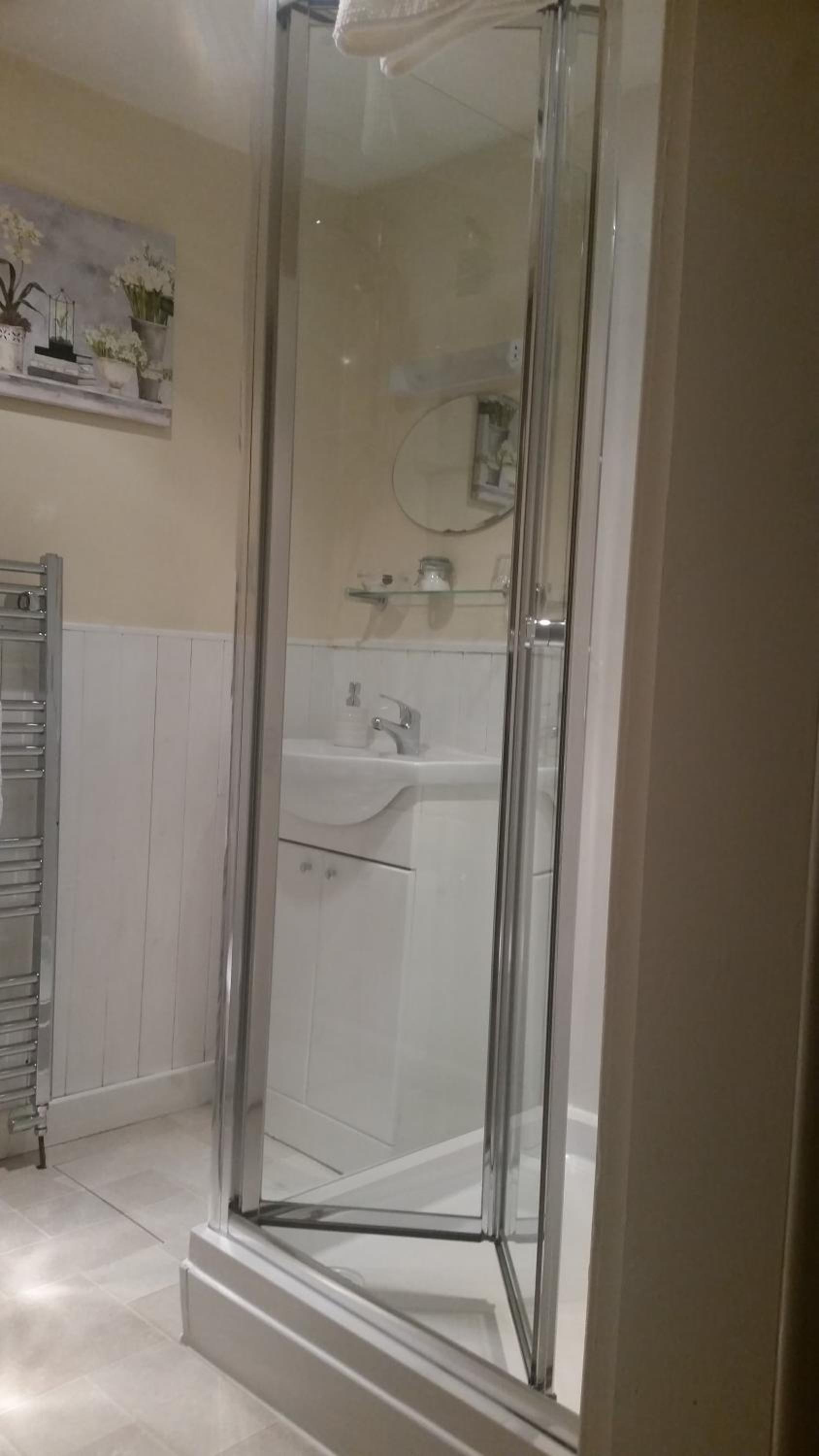 Double Room with Private Bathroom - Photo 5
