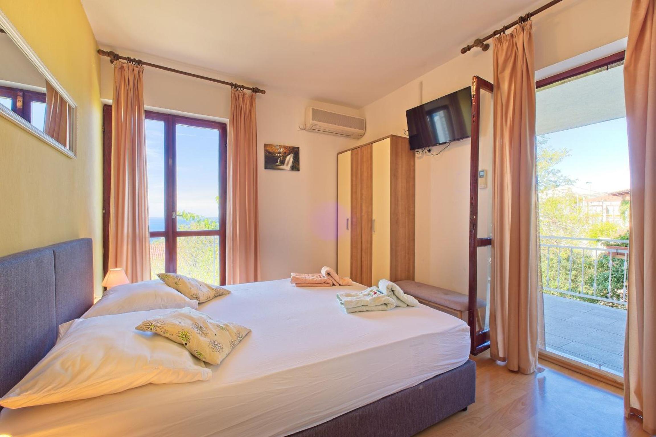 Double or Twin Room with Balcony