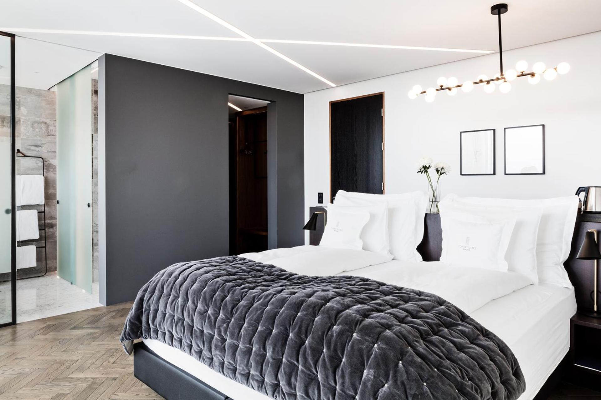 Suite with Bathtub photo 3