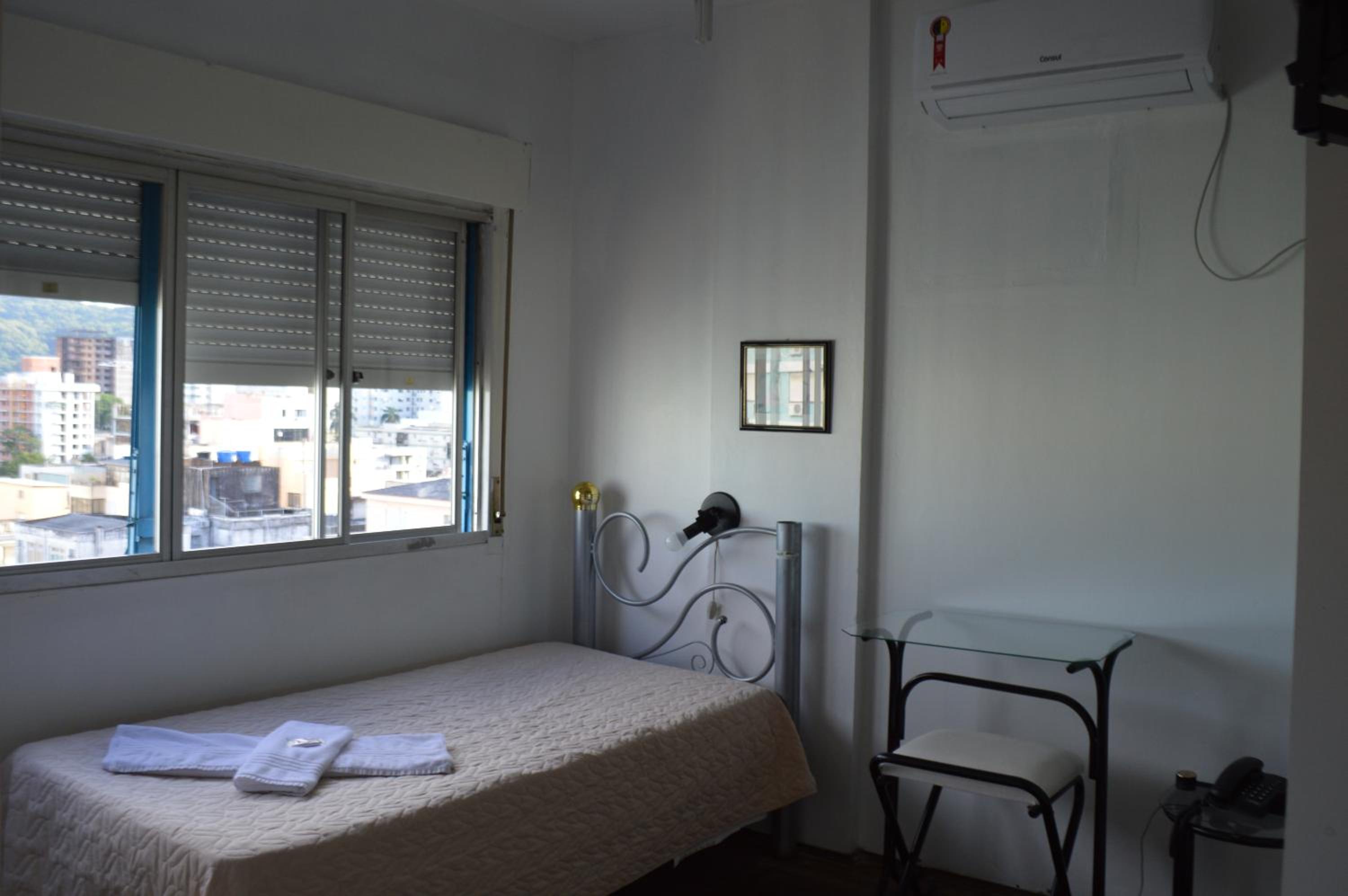 Single Room photo 3