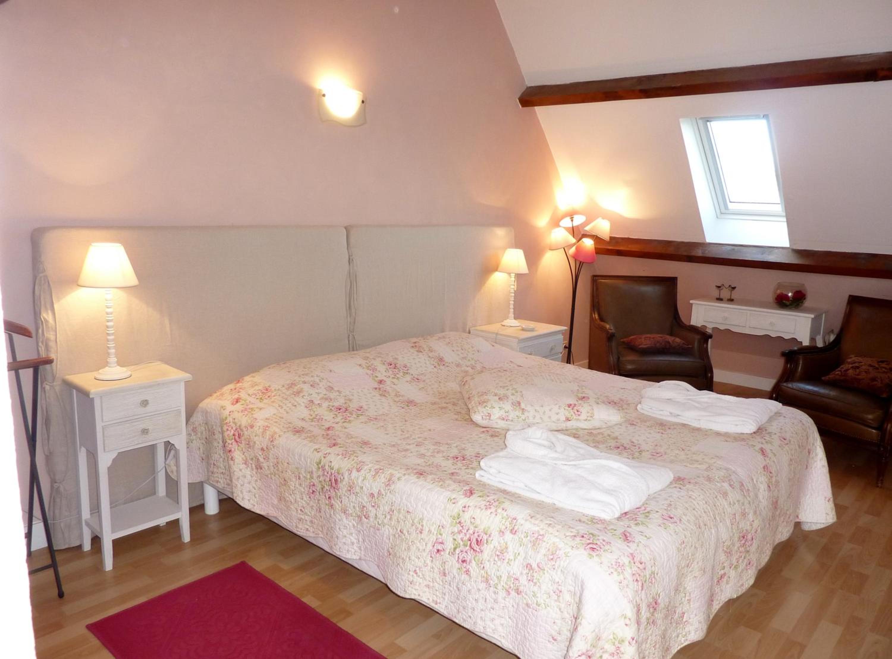 Double or Twin Room with Garden View photo 2