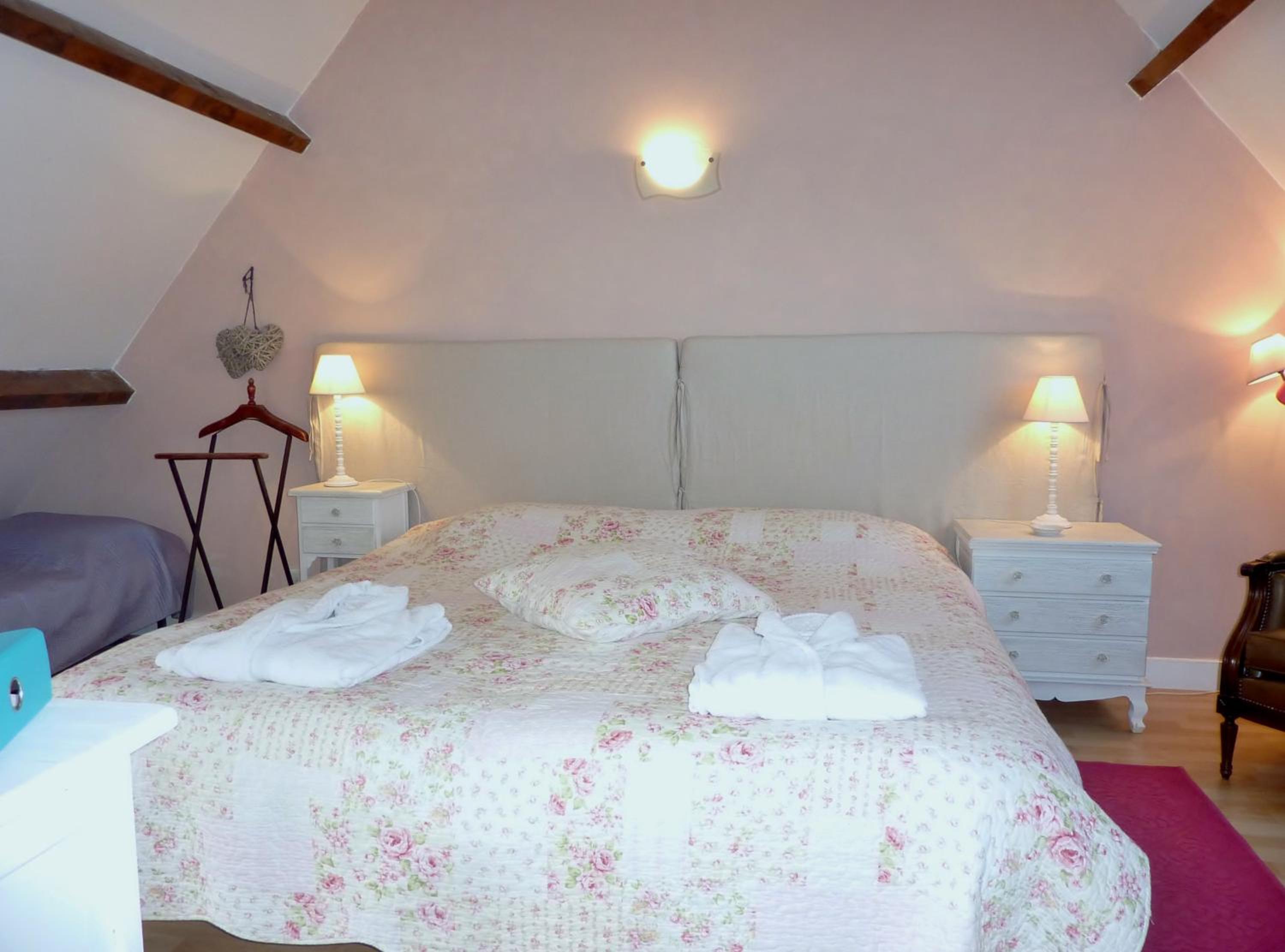 Double or Twin Room with Garden View photo 1