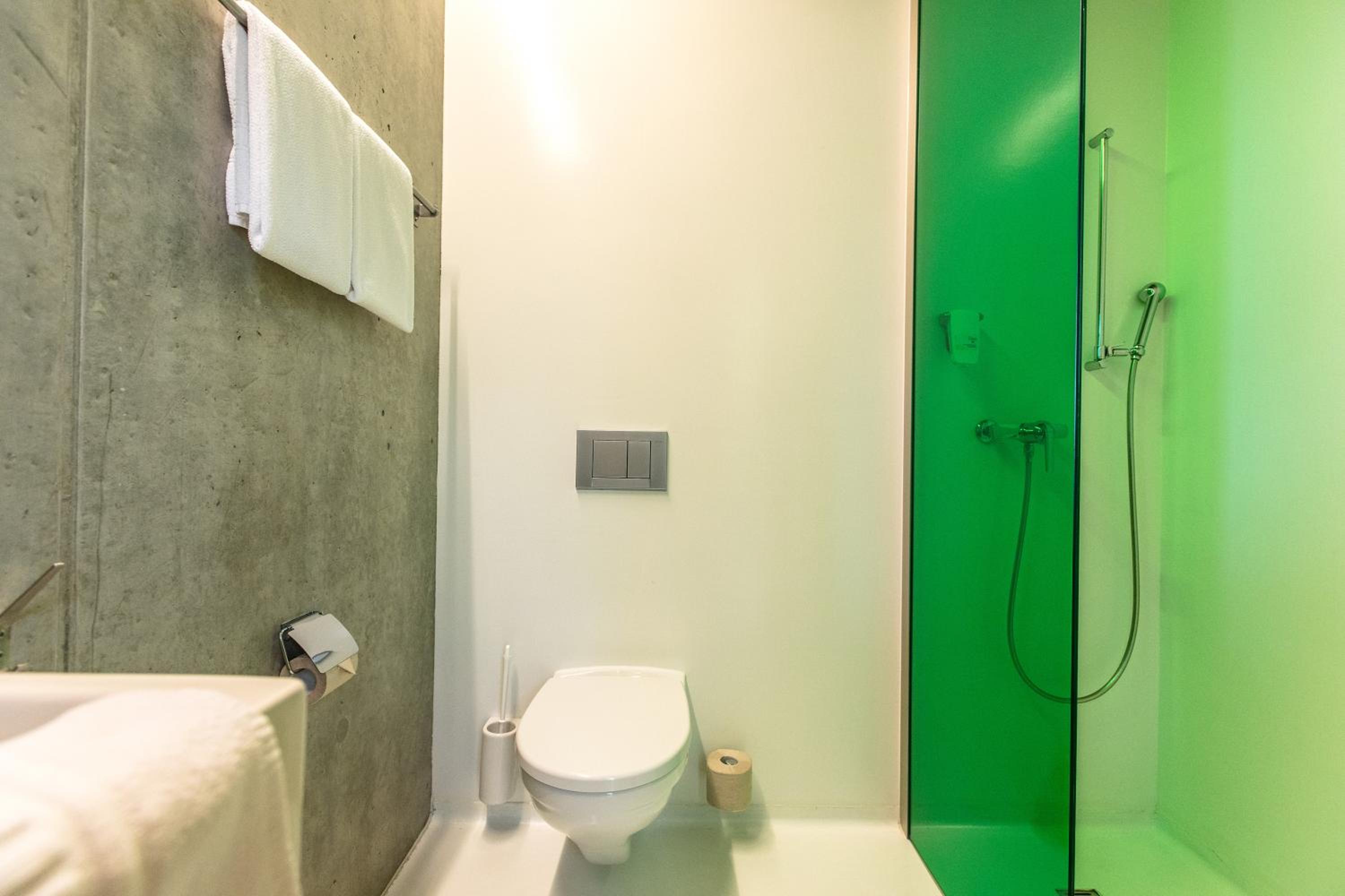Double Room with Shower photo 3