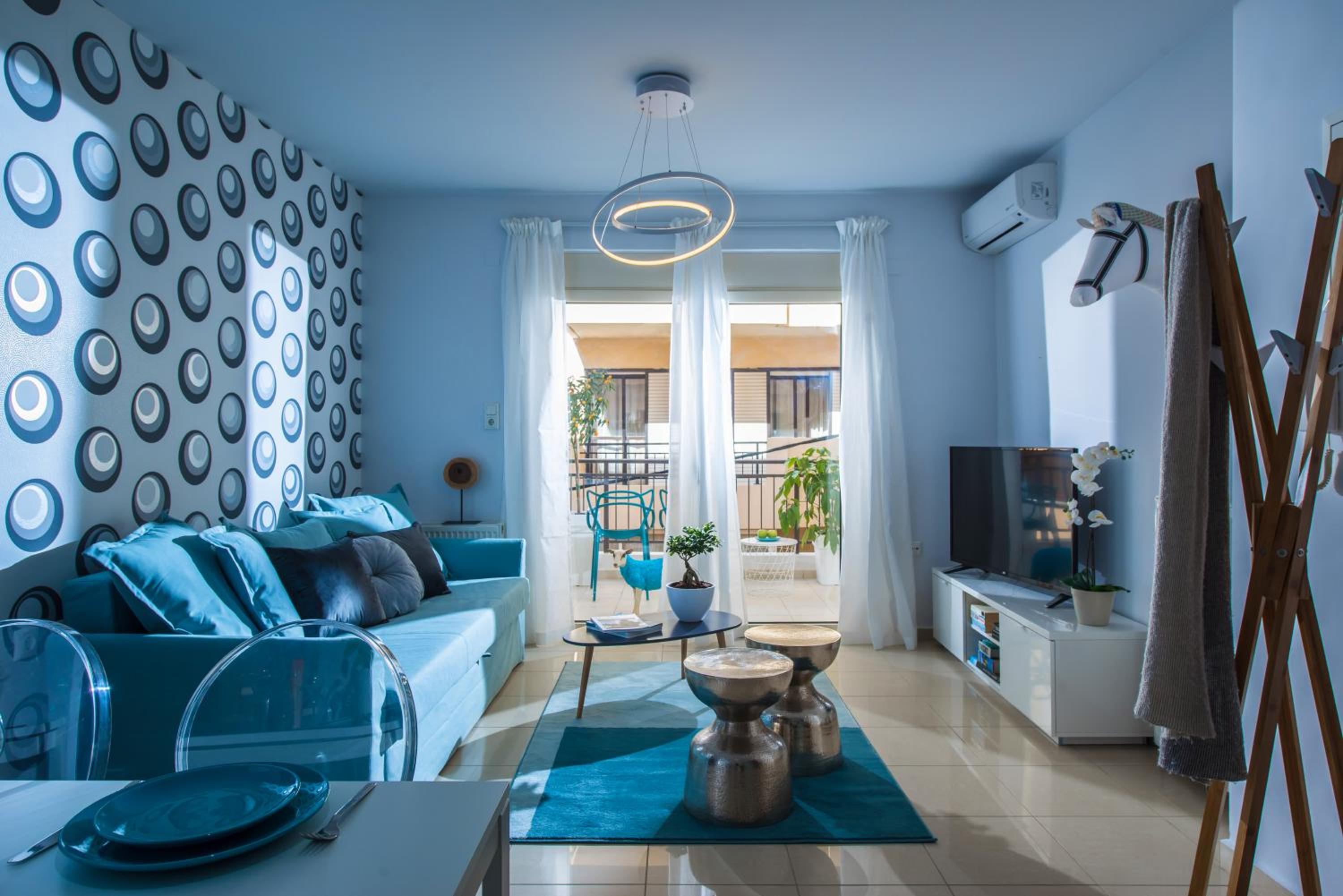 Deluxe Suite with Balcony
