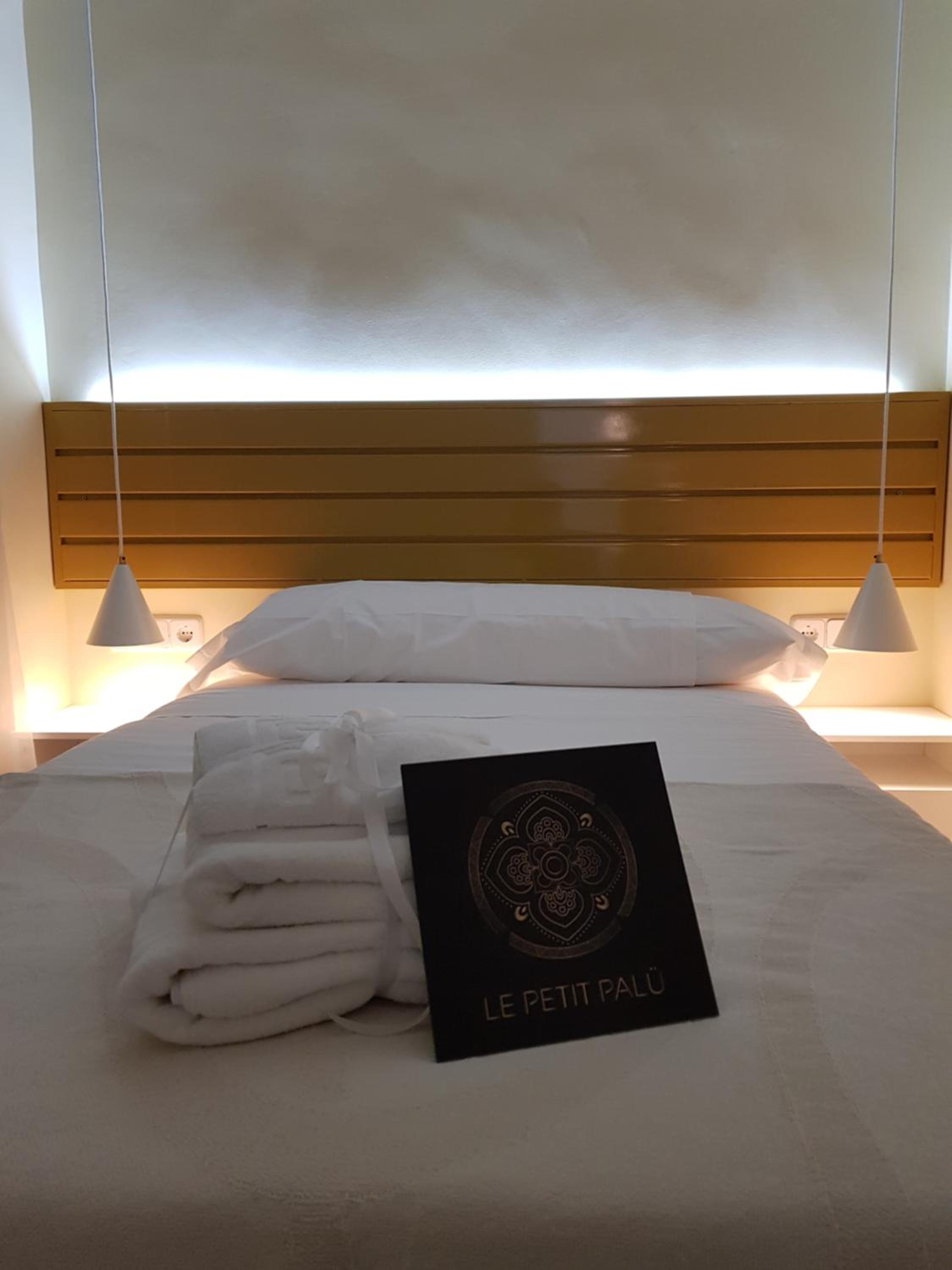Economy Double Room photo 3