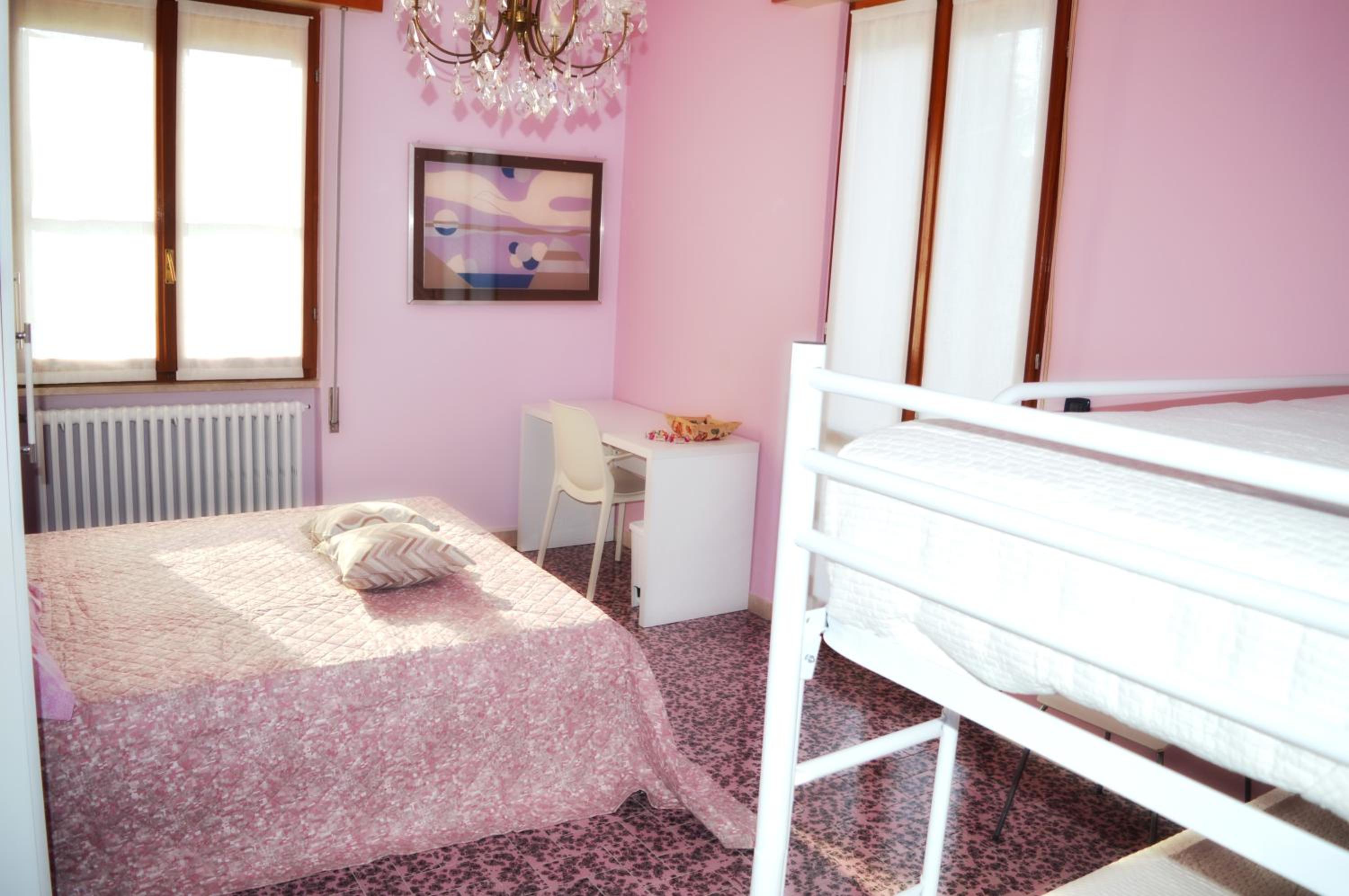 Standard Double or Twin Room with Balcony - Photo 45