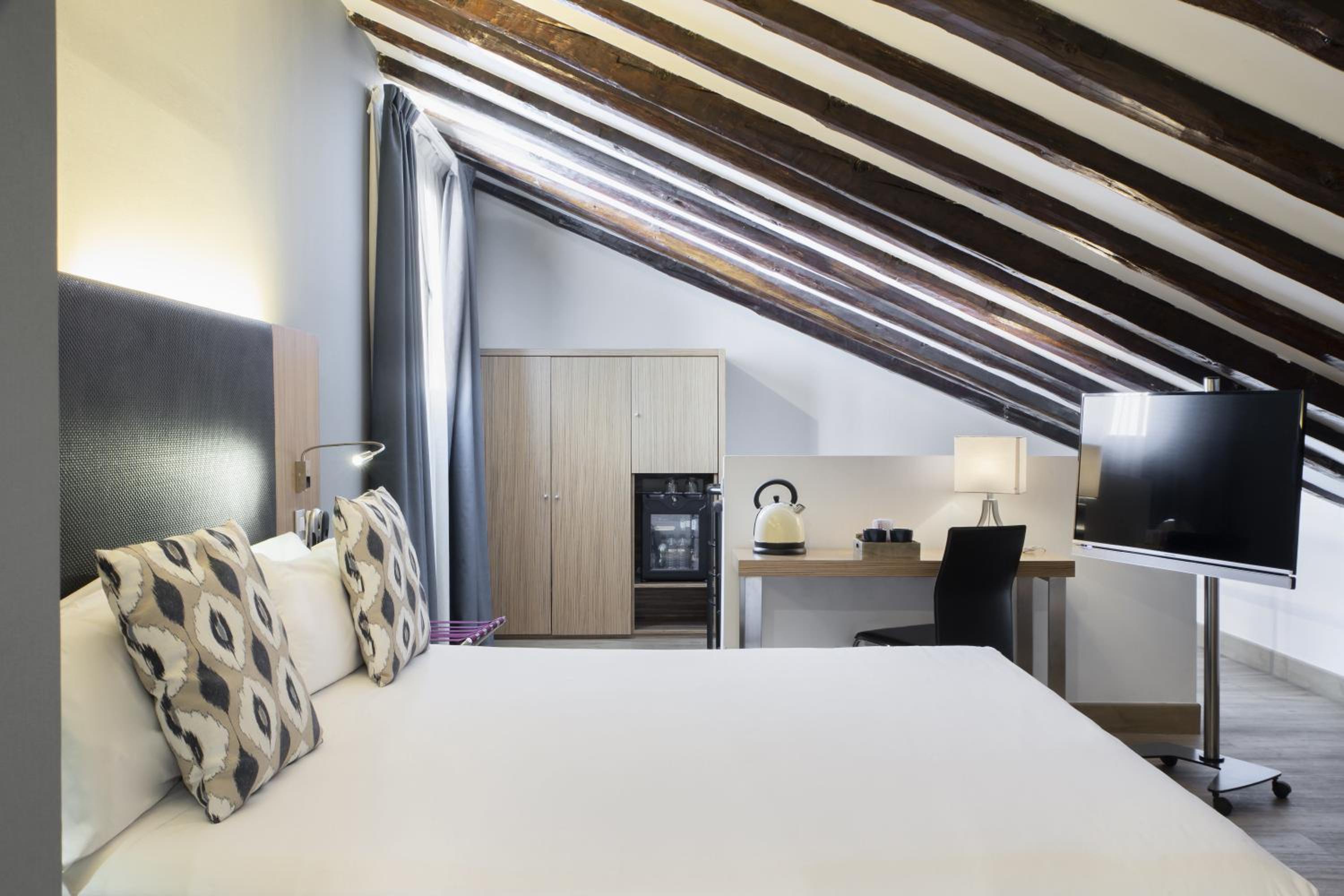 Double Room with Whirlpool