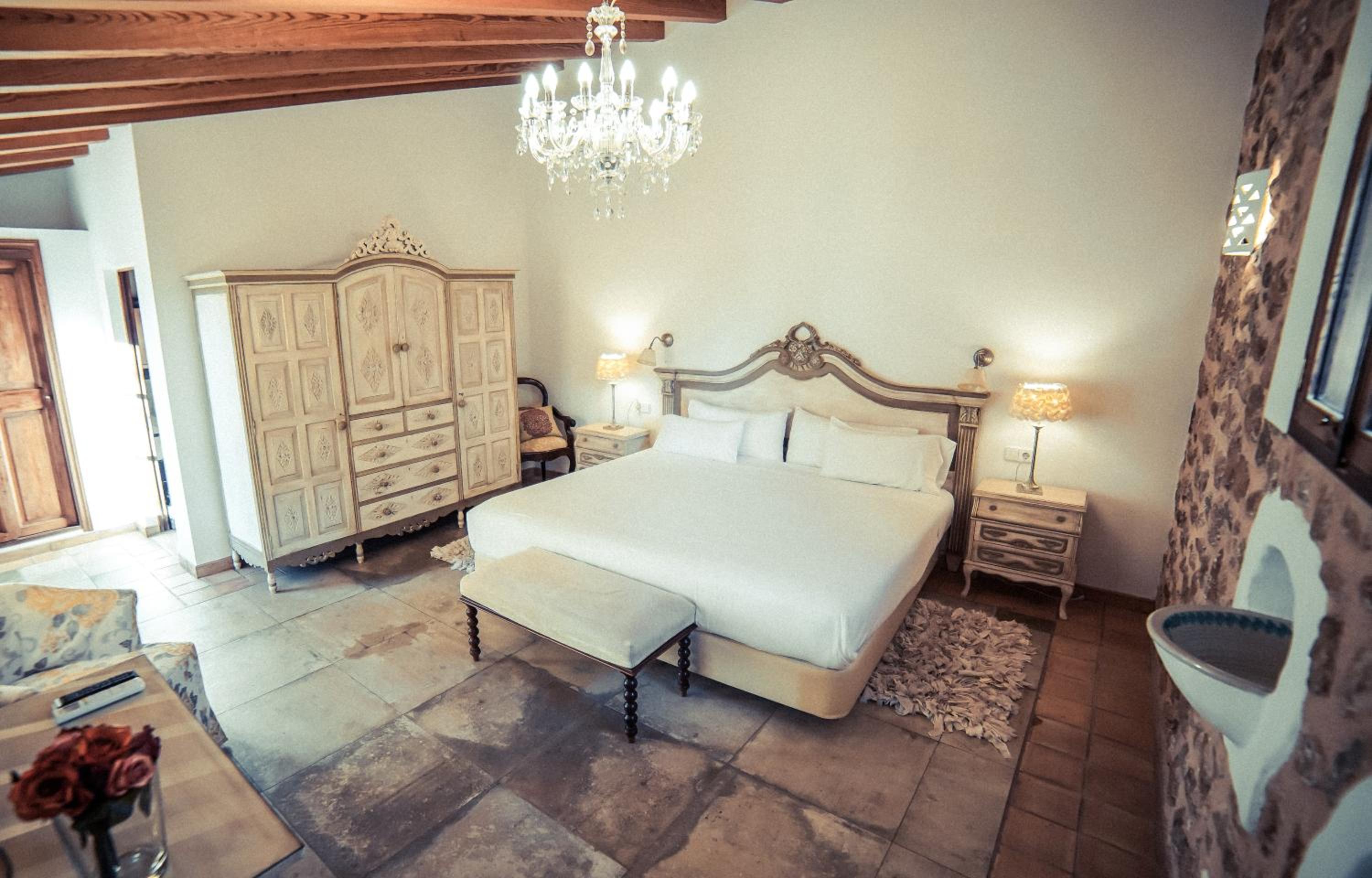 Superior Double or Twin Room with Terrace photo 2
