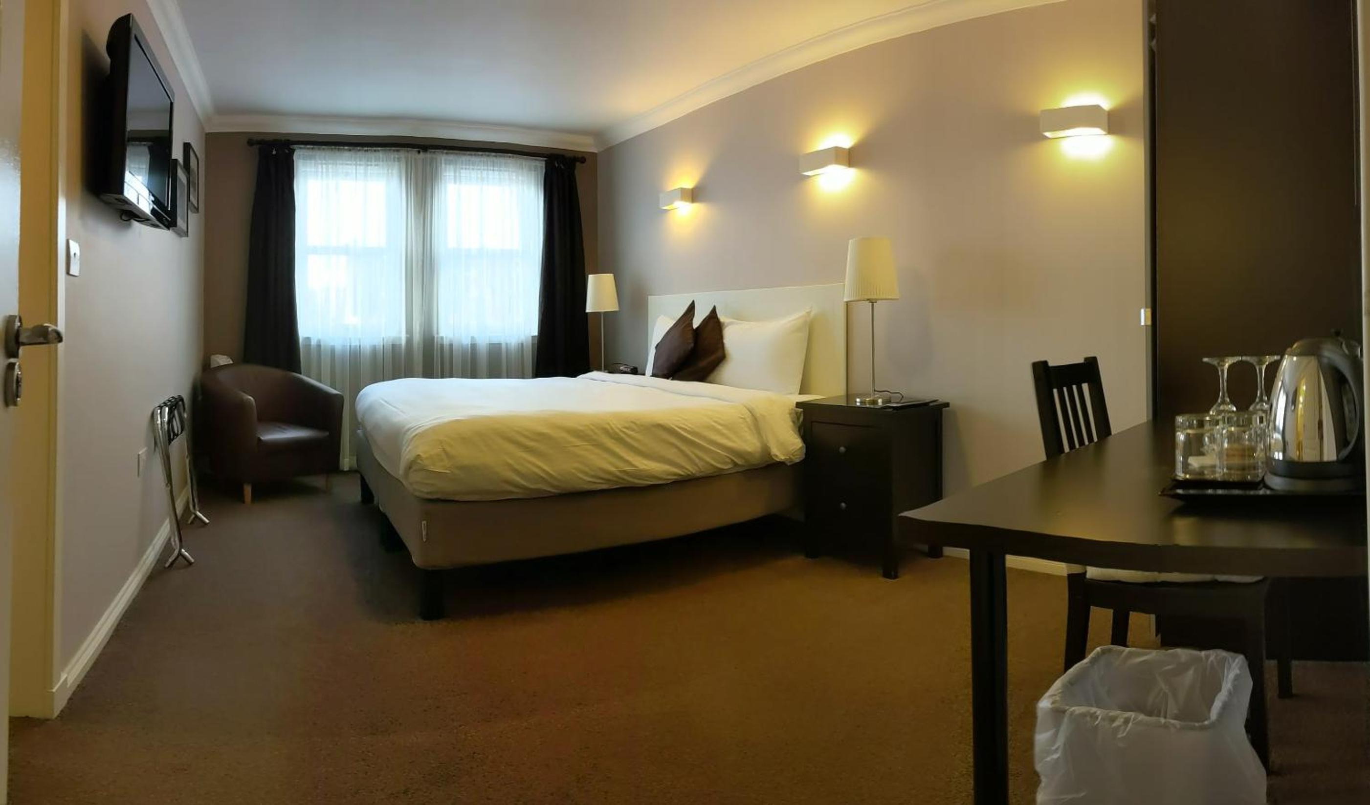 Superior Double Room - Photo 4