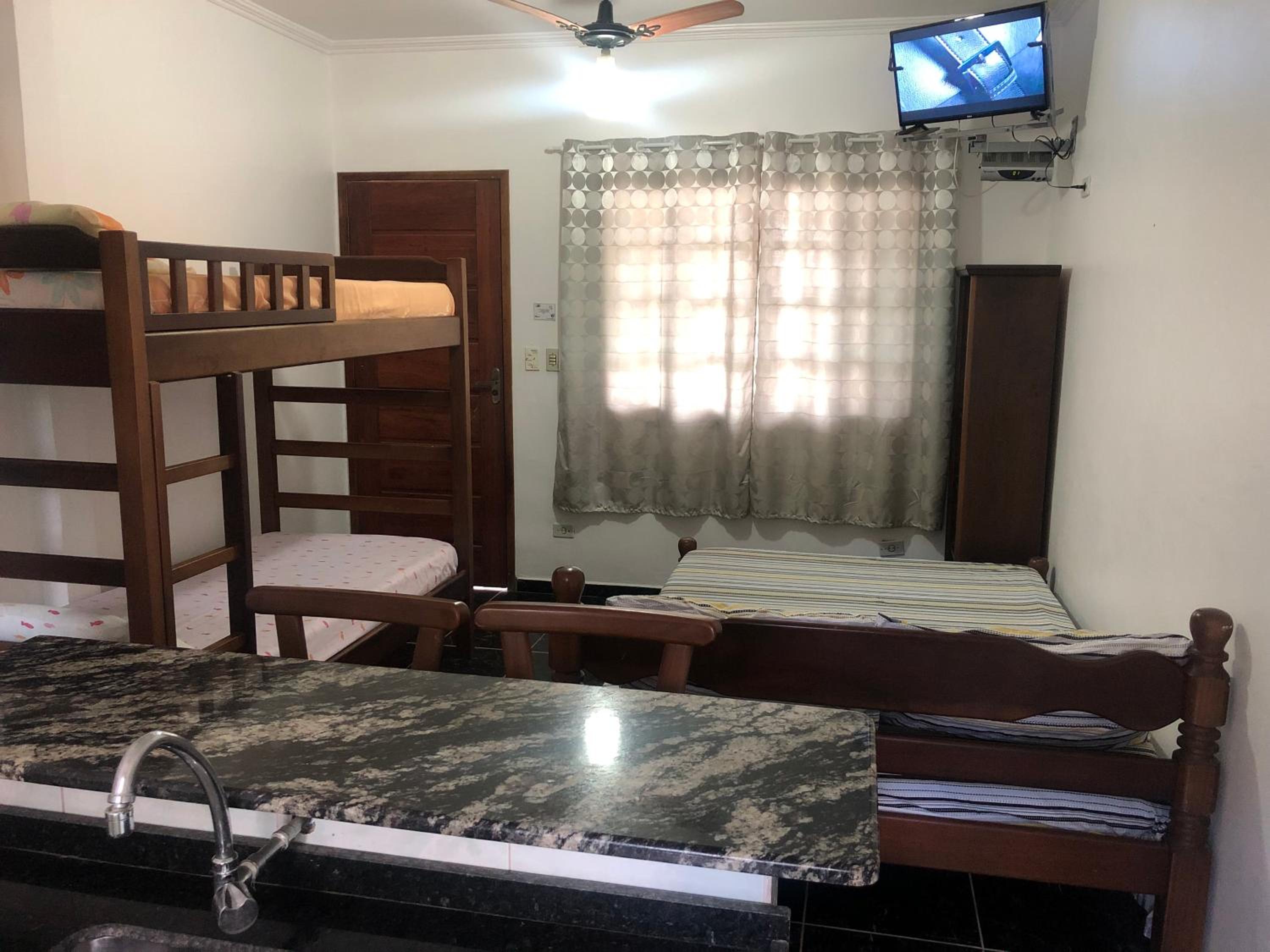 Standard Quadruple Room photo 2