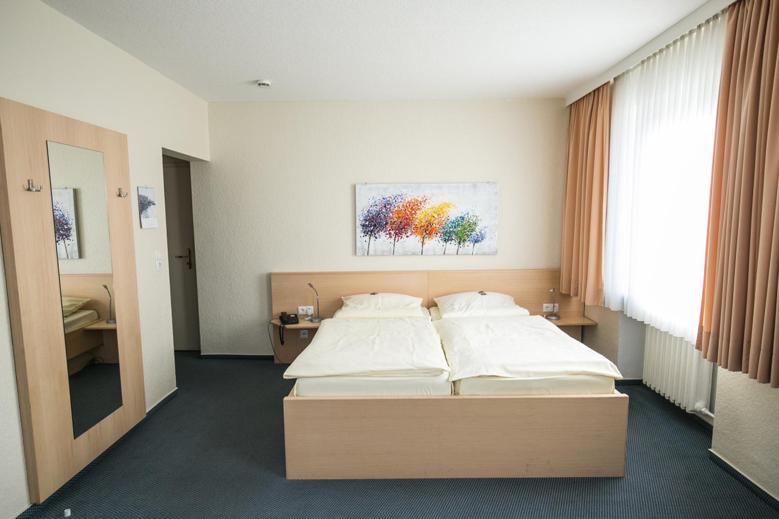 Double Room - Photo 21