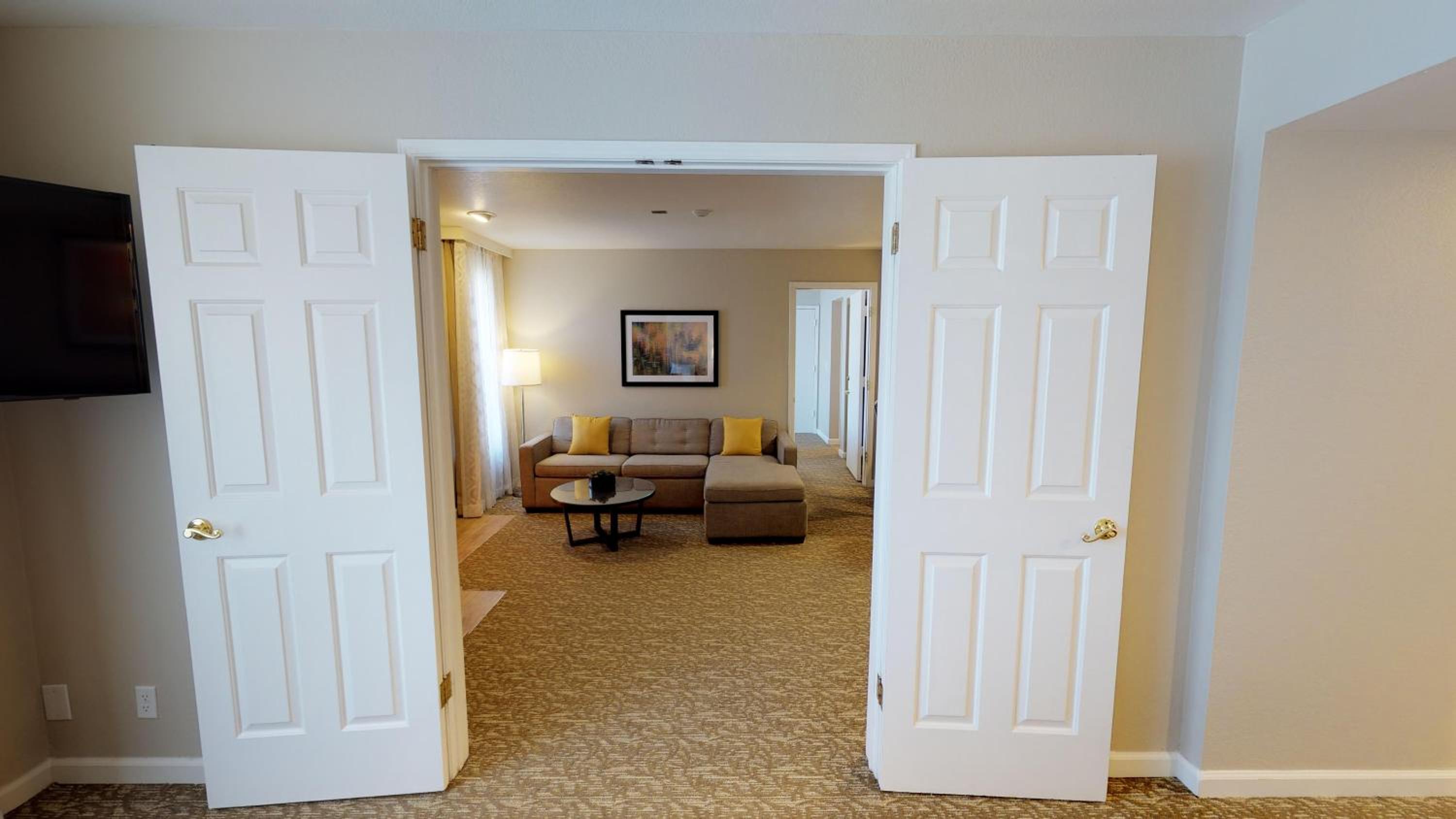1 Bedroom King - Disability Access - Photo 3
