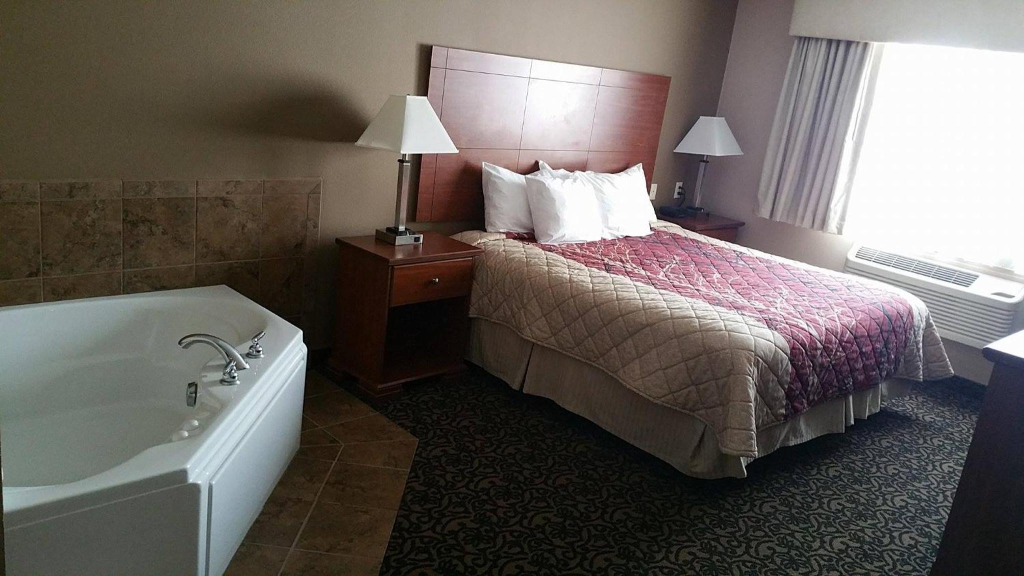 King Suite with Spa Bath