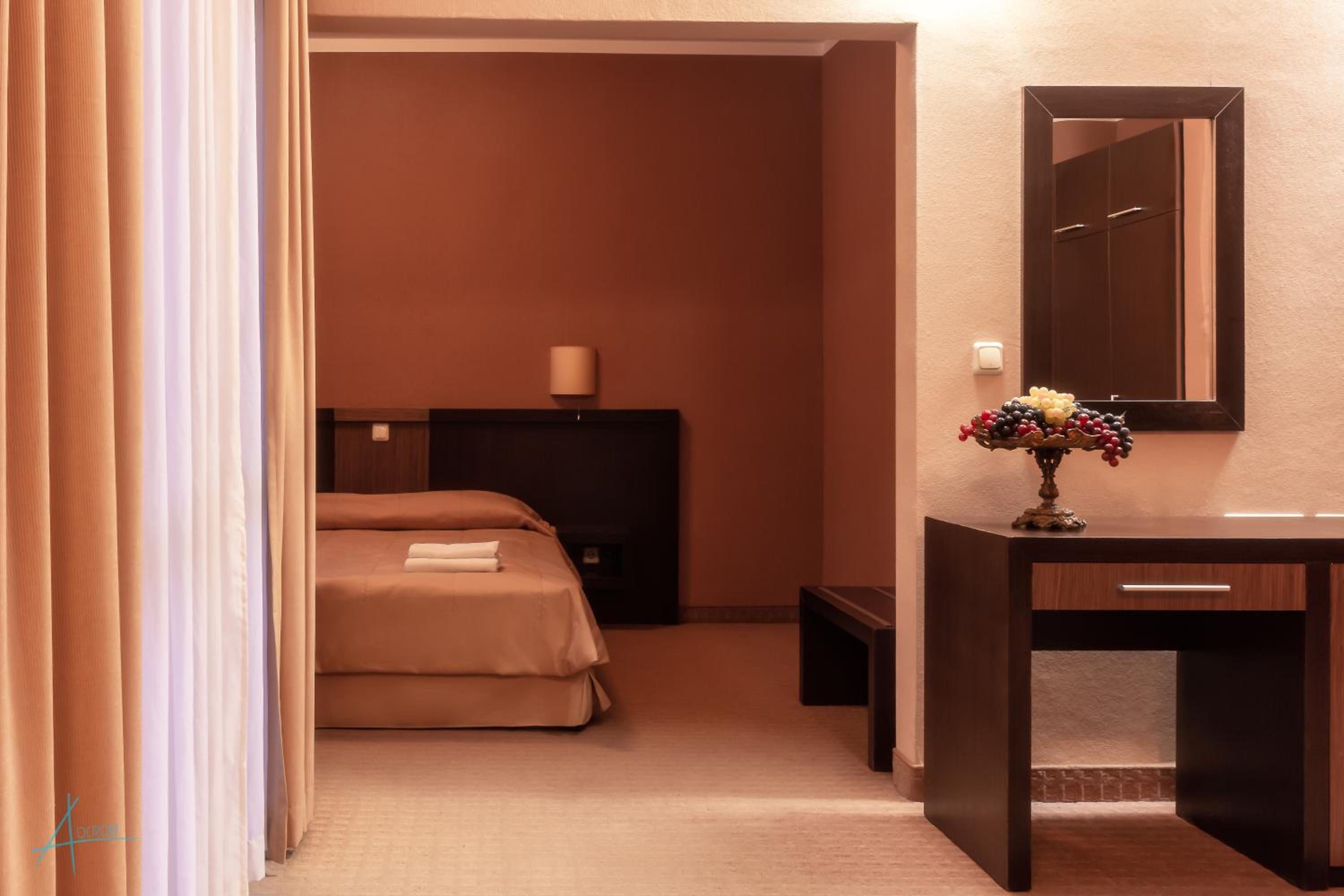 Junior Suite with Balcony photo 1