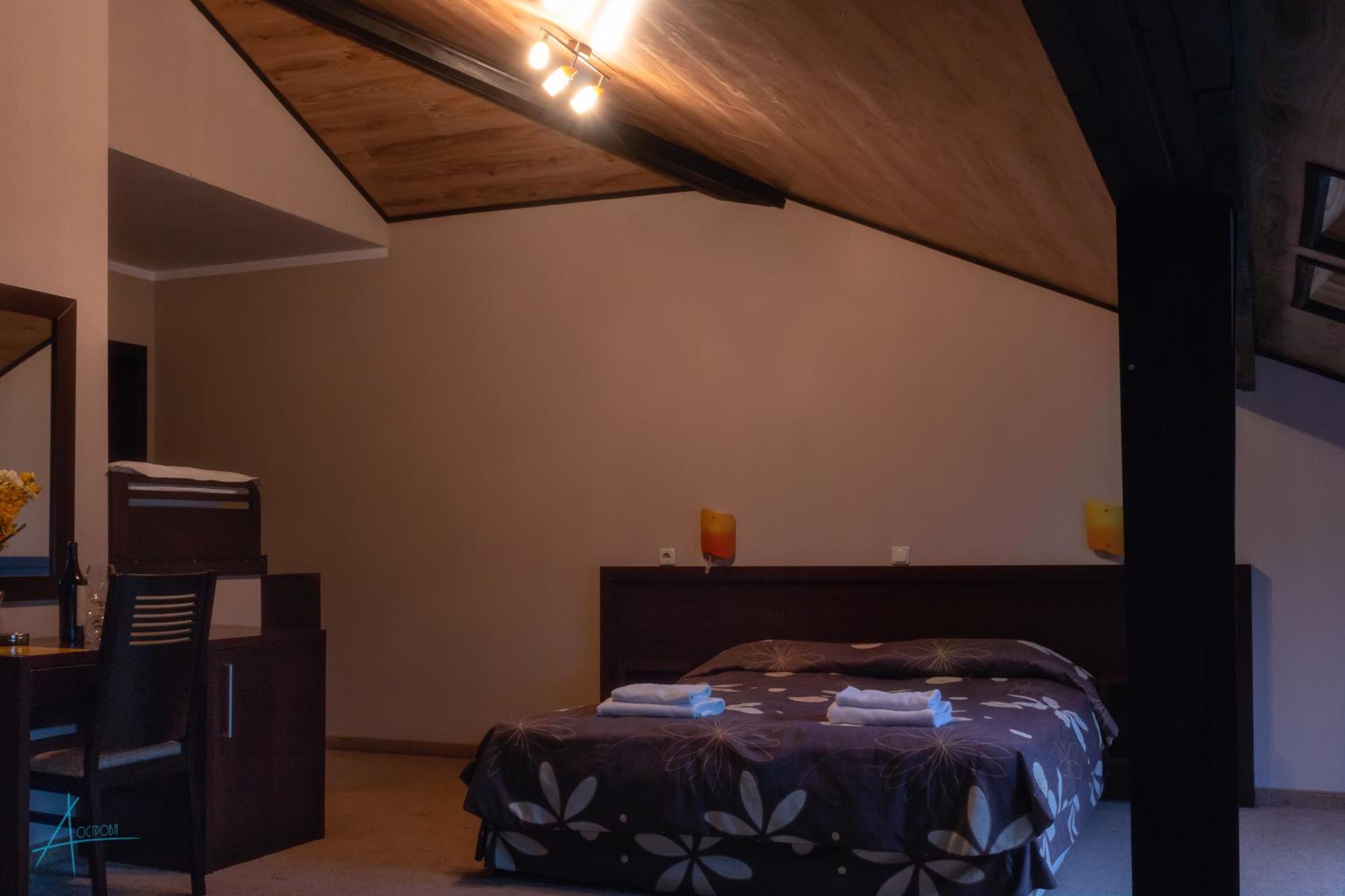 Junior Suite with Balcony photo 2