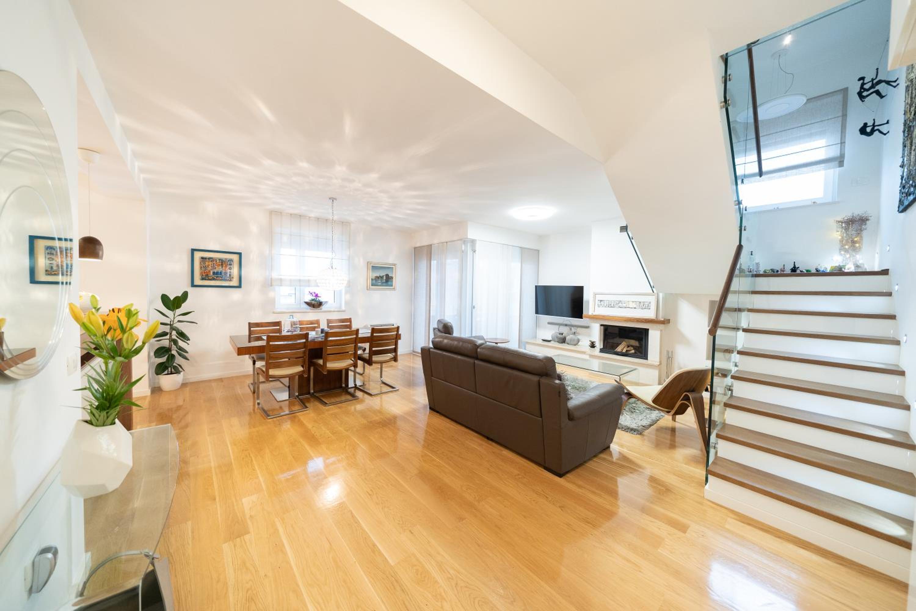 Penthouse Apartment - Photo 46