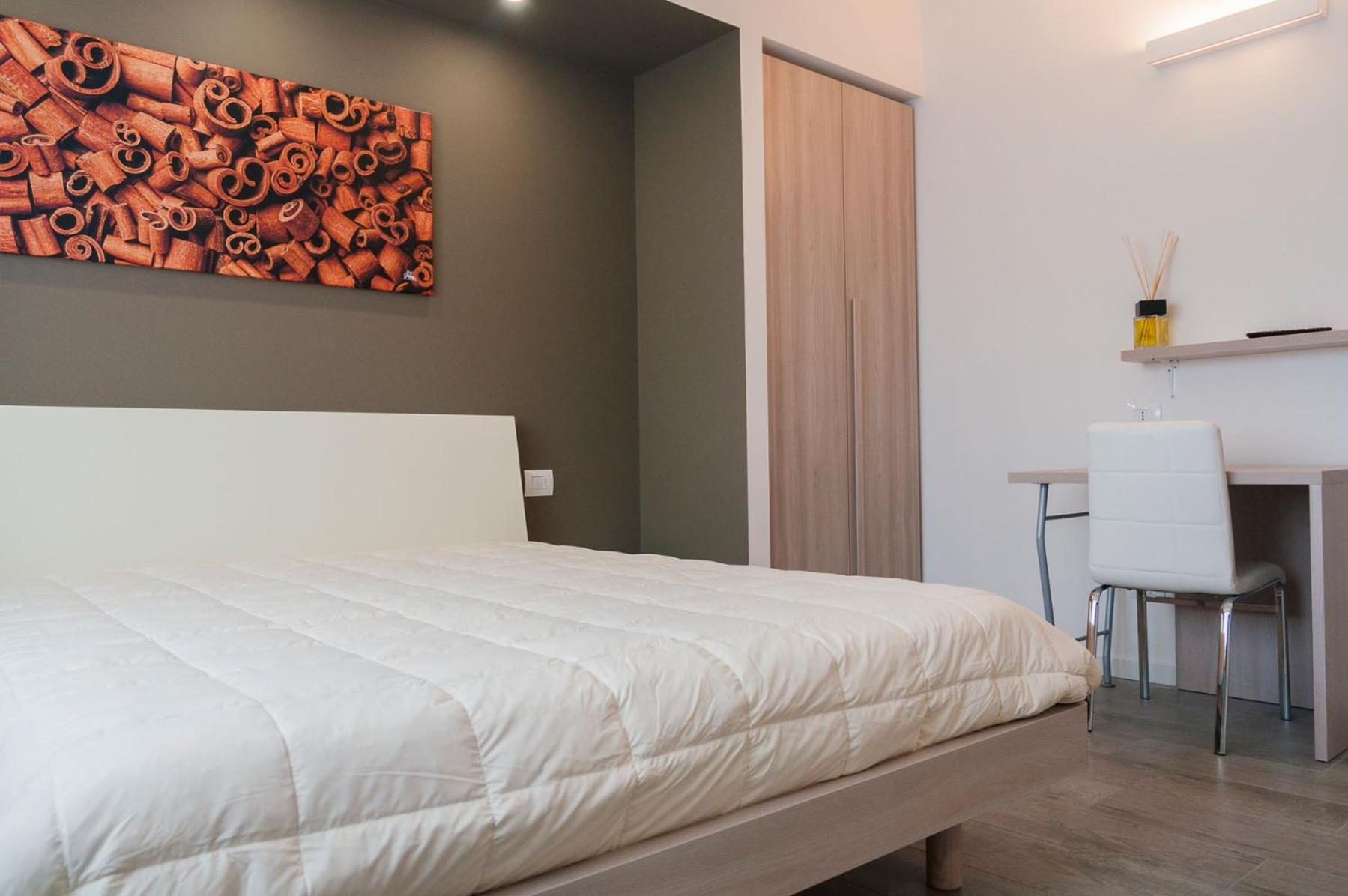 Deluxe King Room photo 2