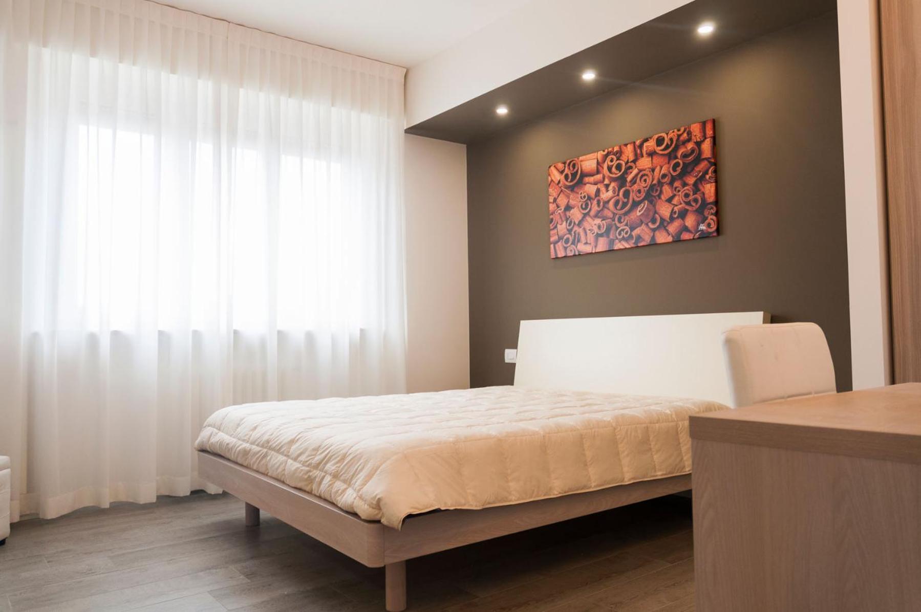 Deluxe King Room photo 1