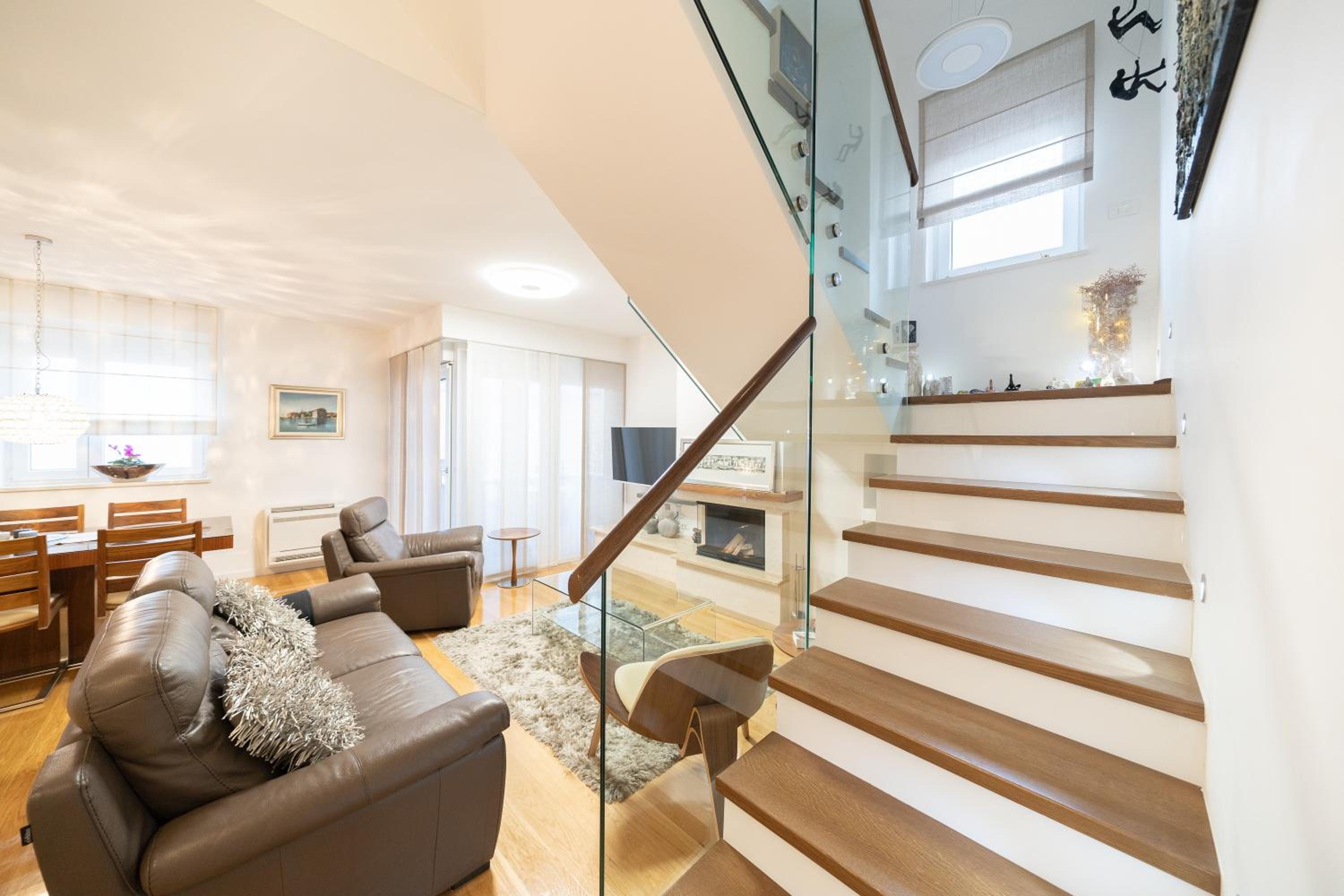 Penthouse Apartment - Photo 13