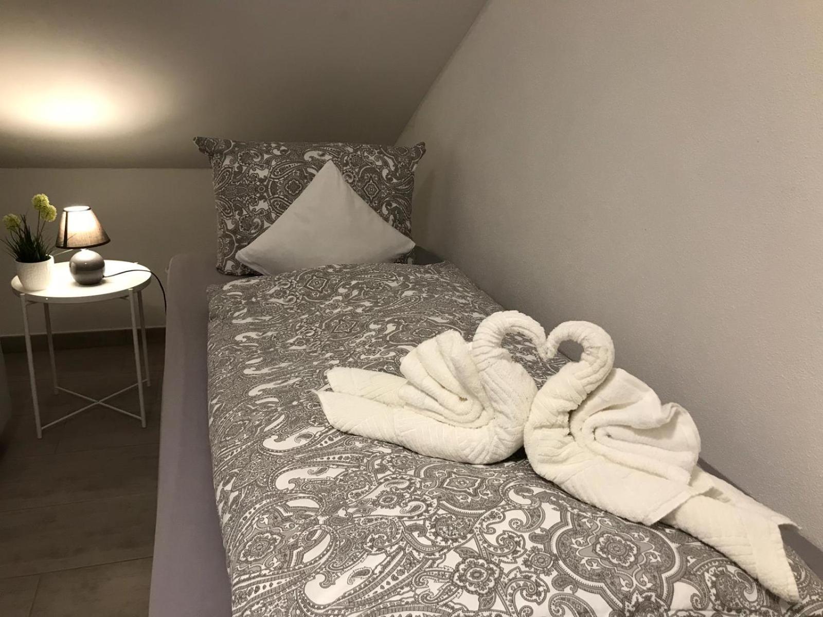 Apartment with Lake View - Photo 10