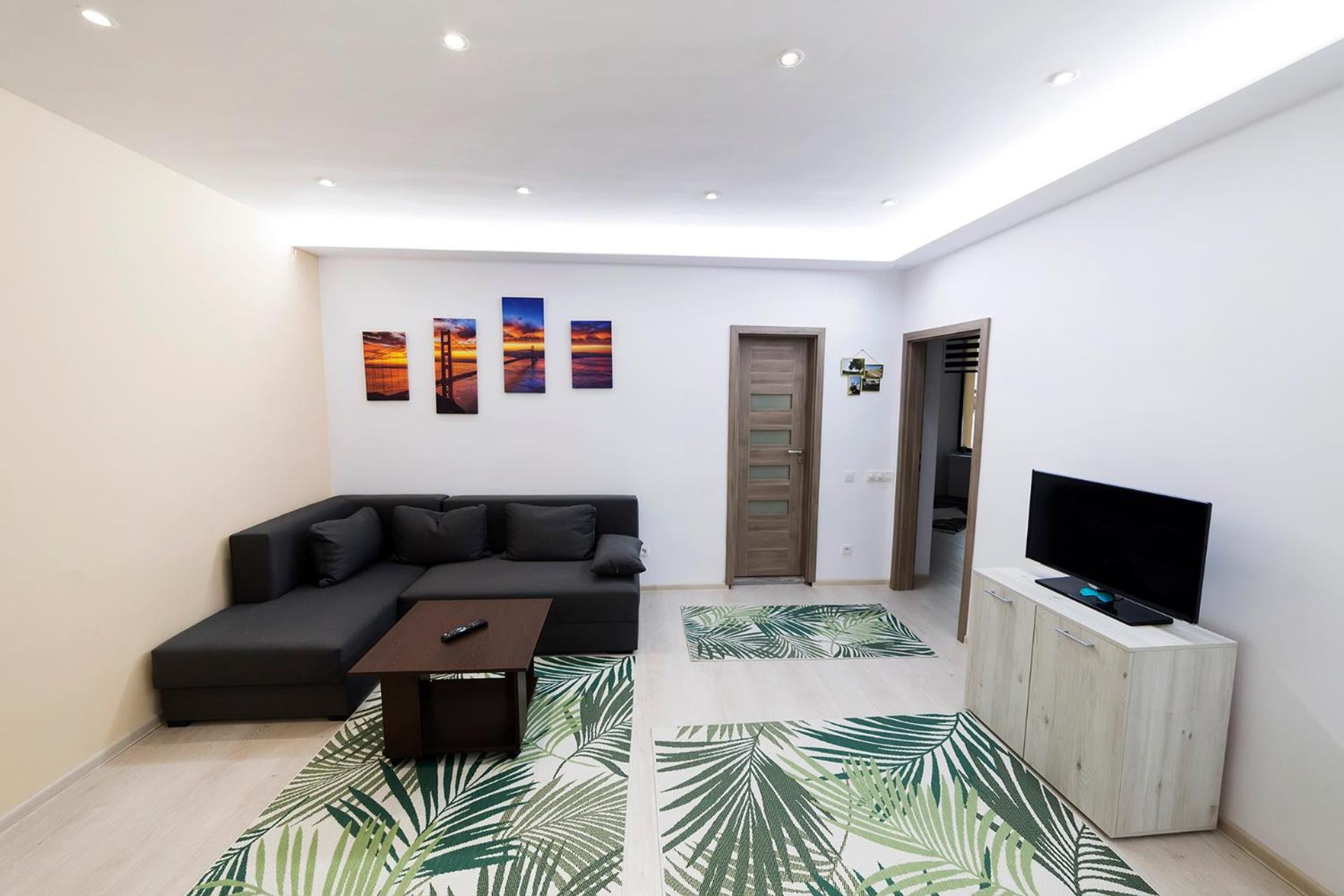 One-Bedroom Apartment - Photo 22