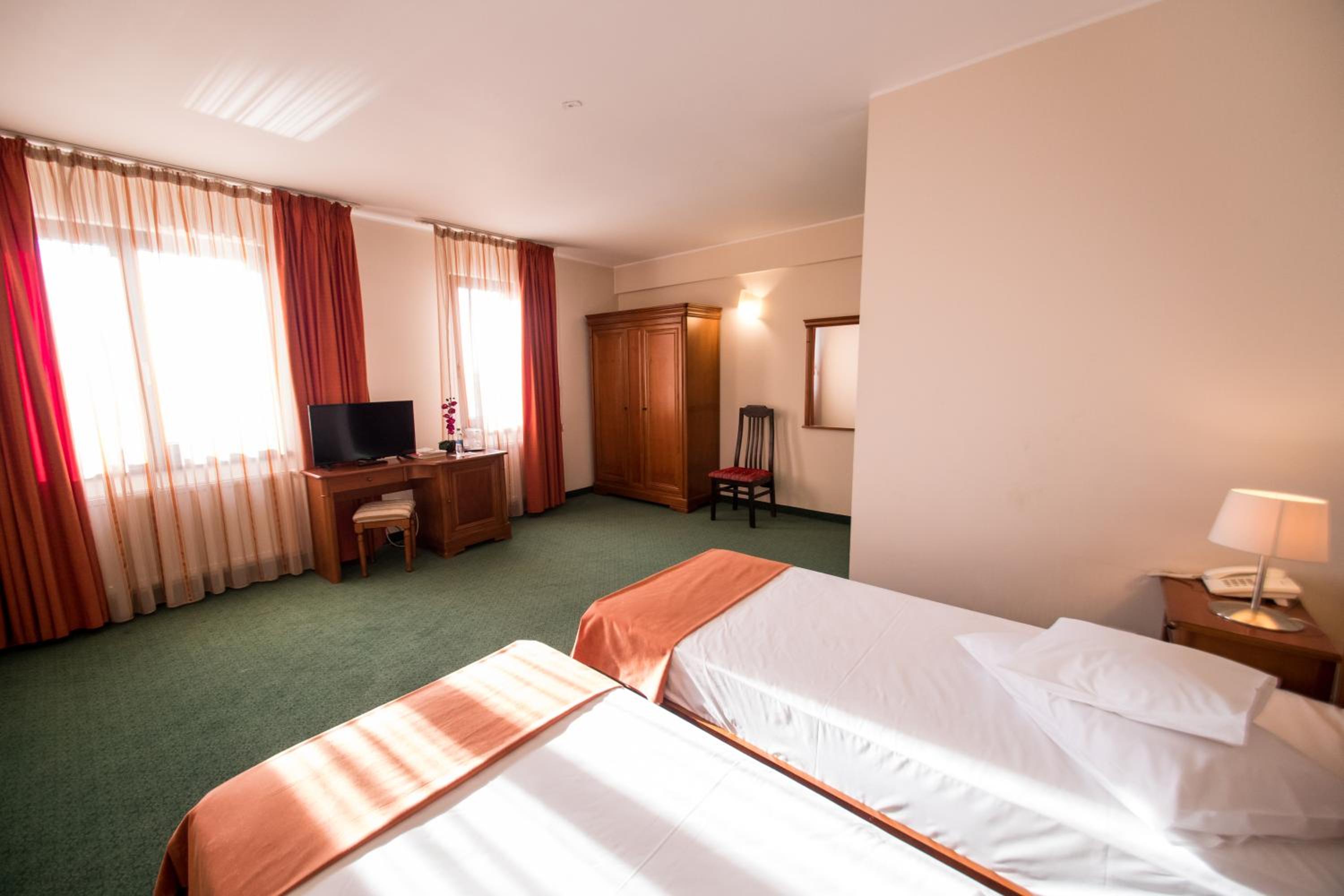 Twin Room photo 2
