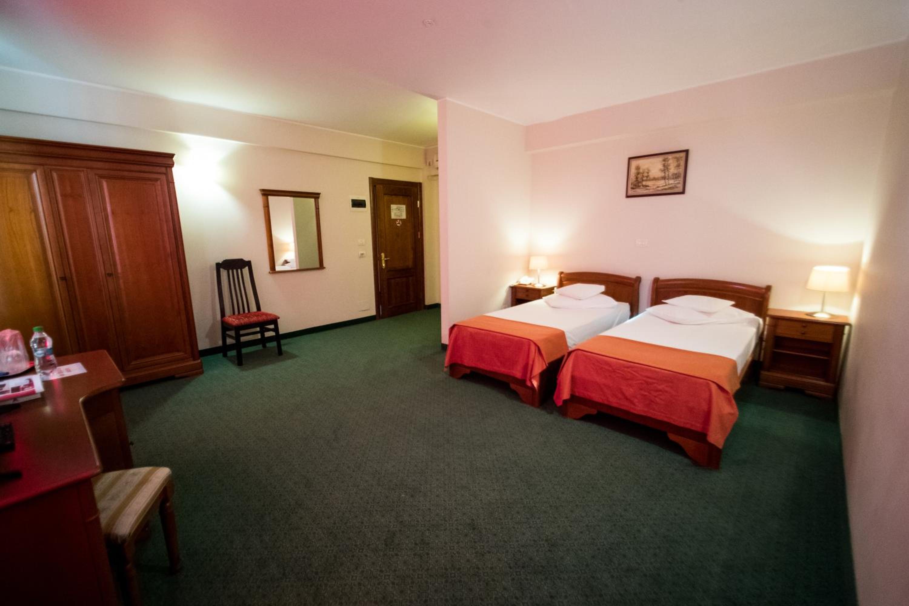 Twin Room photo 1