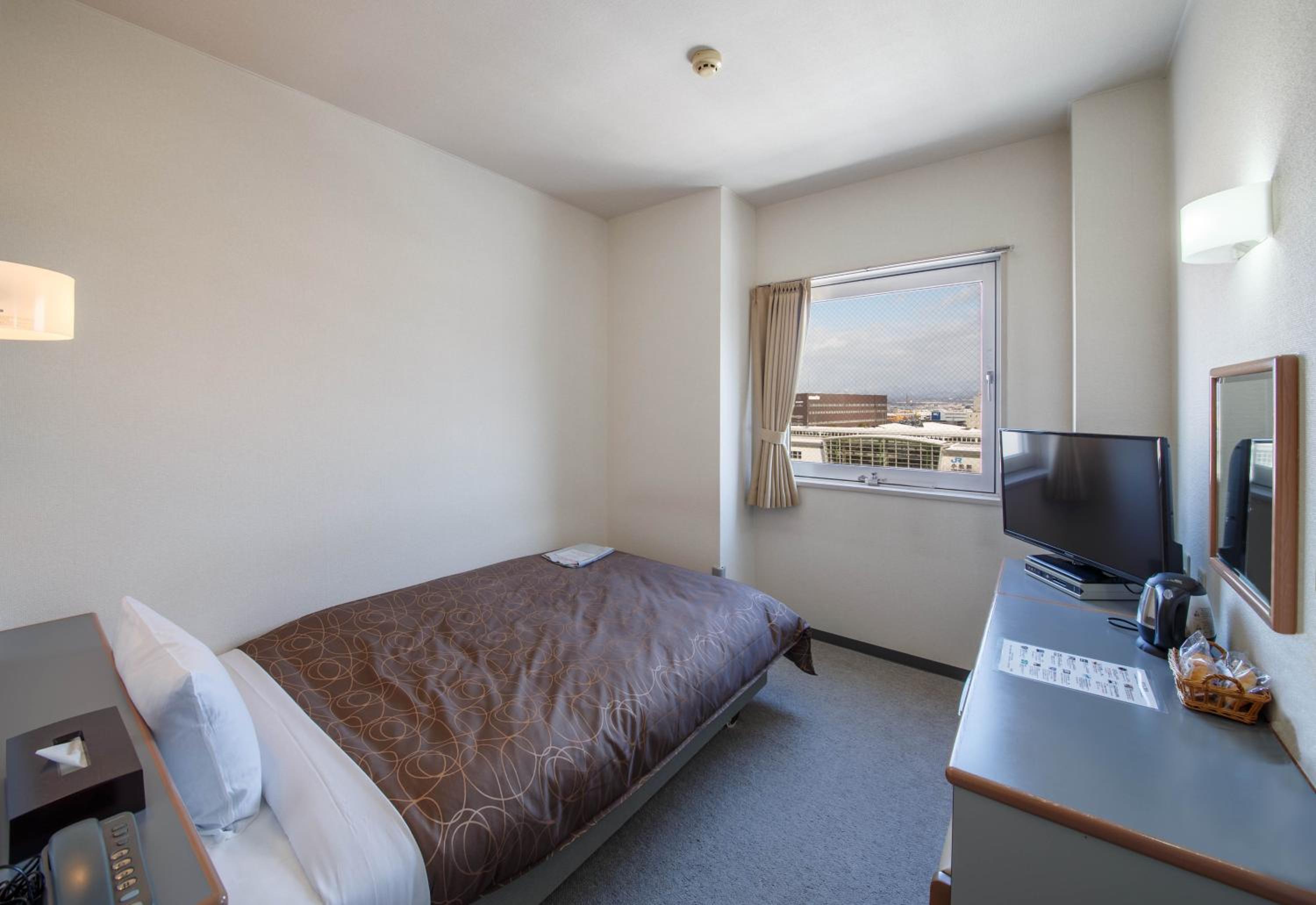 Single Room - Non-Smoking