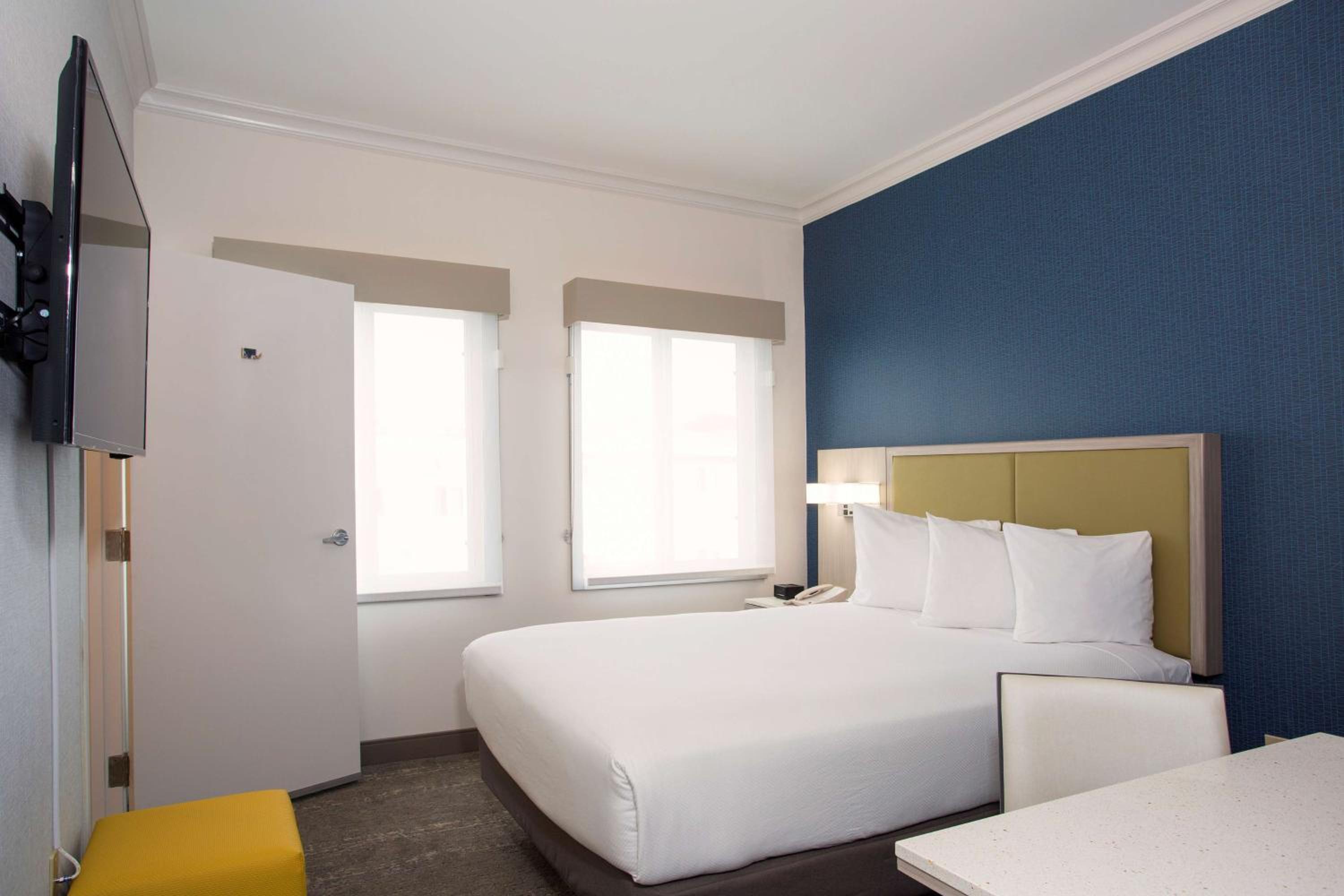 Small Double Room