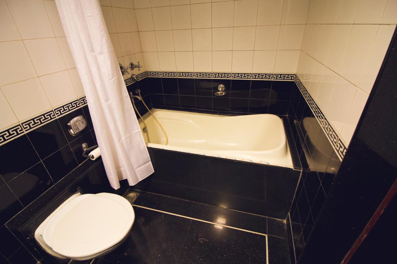 Standard Double Room - Photo 4