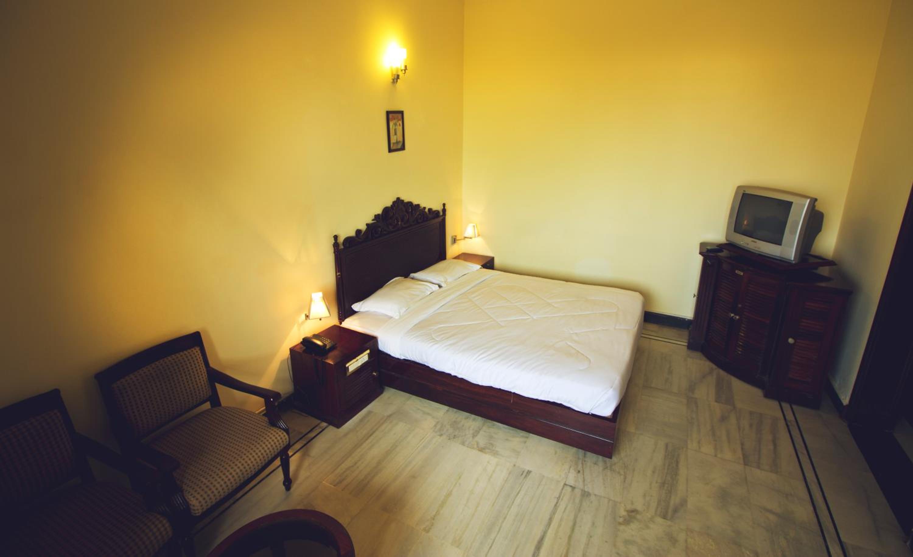 Double Room - Photo 1