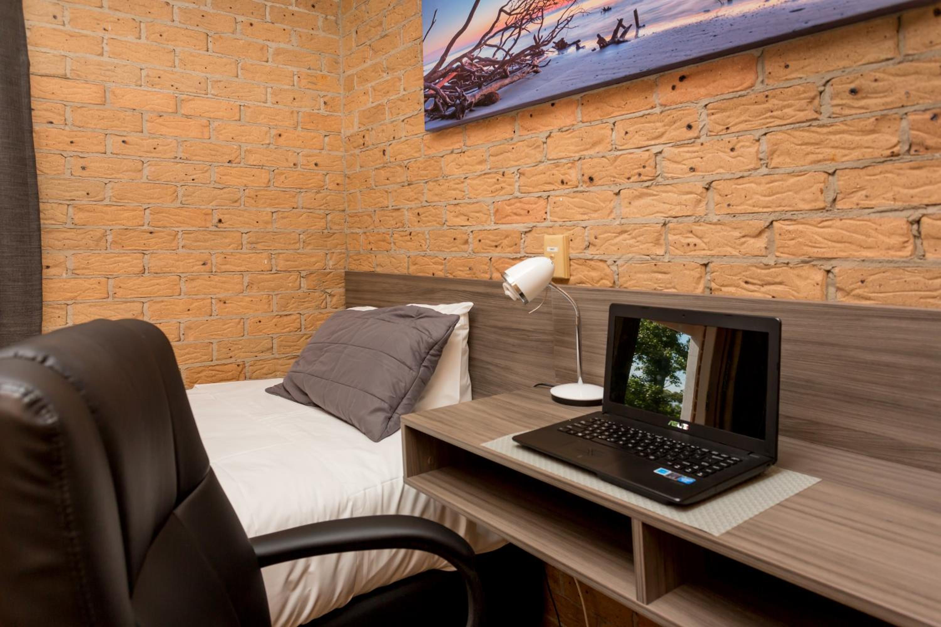 Budget Single Room photo 3