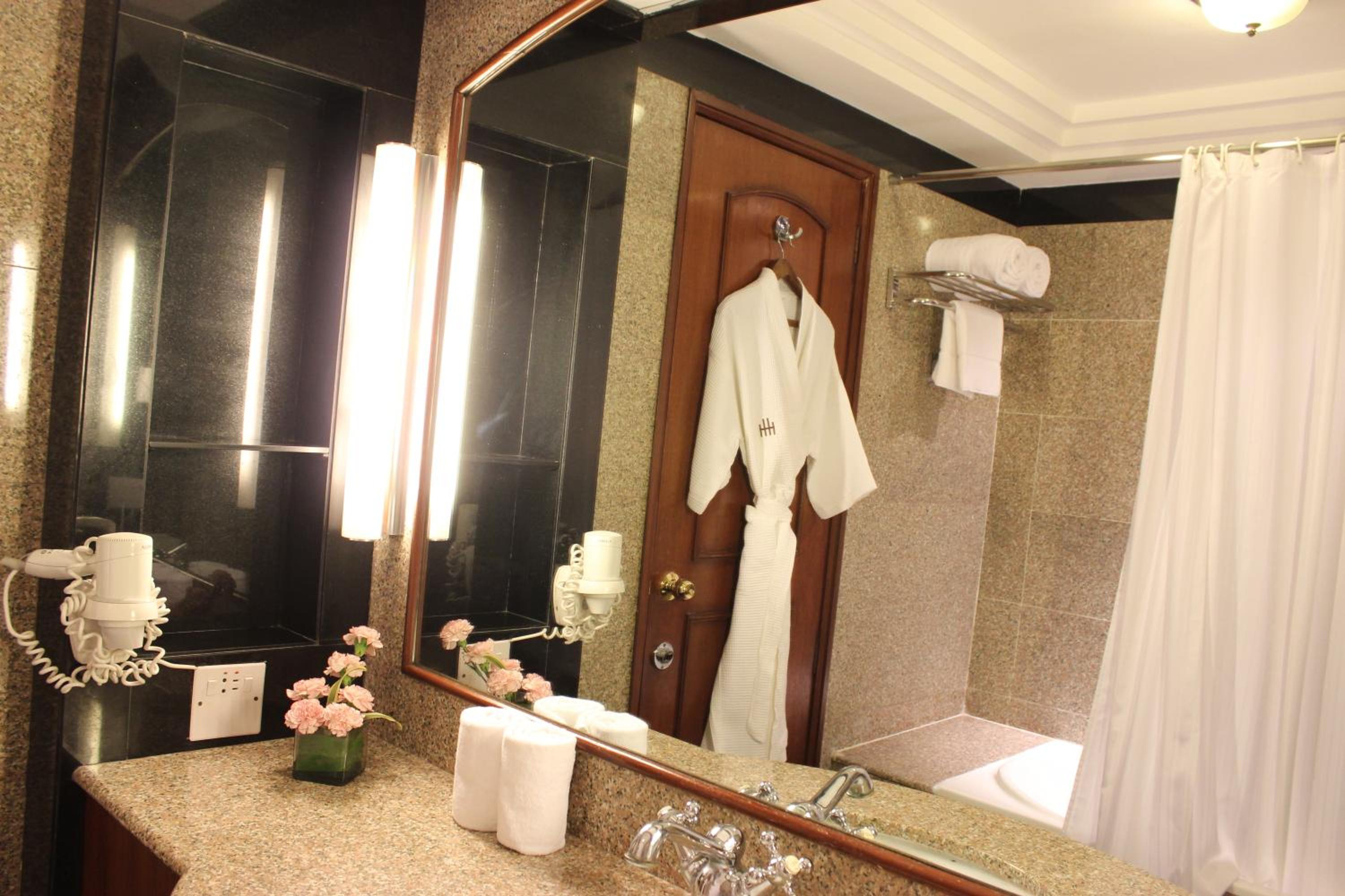 Executive Room - Photo 4