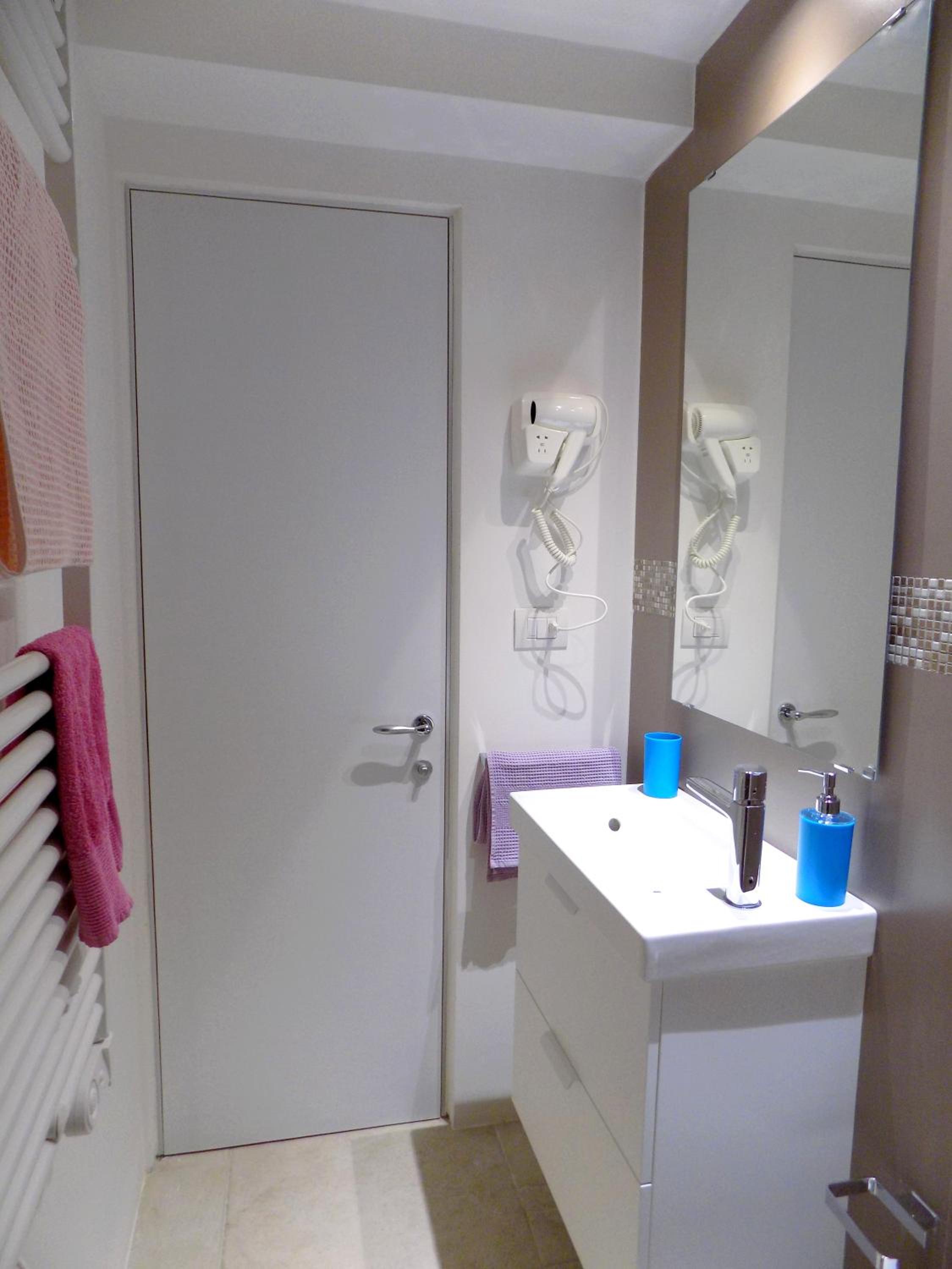 One-Bedroom Apartment - Photo 38