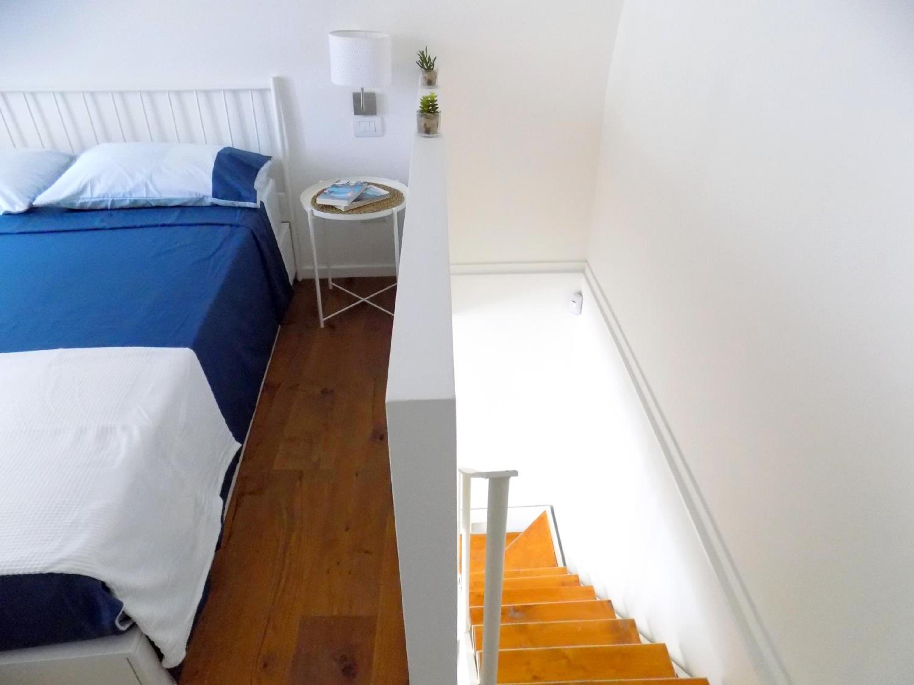 One-Bedroom Apartment - Photo 14