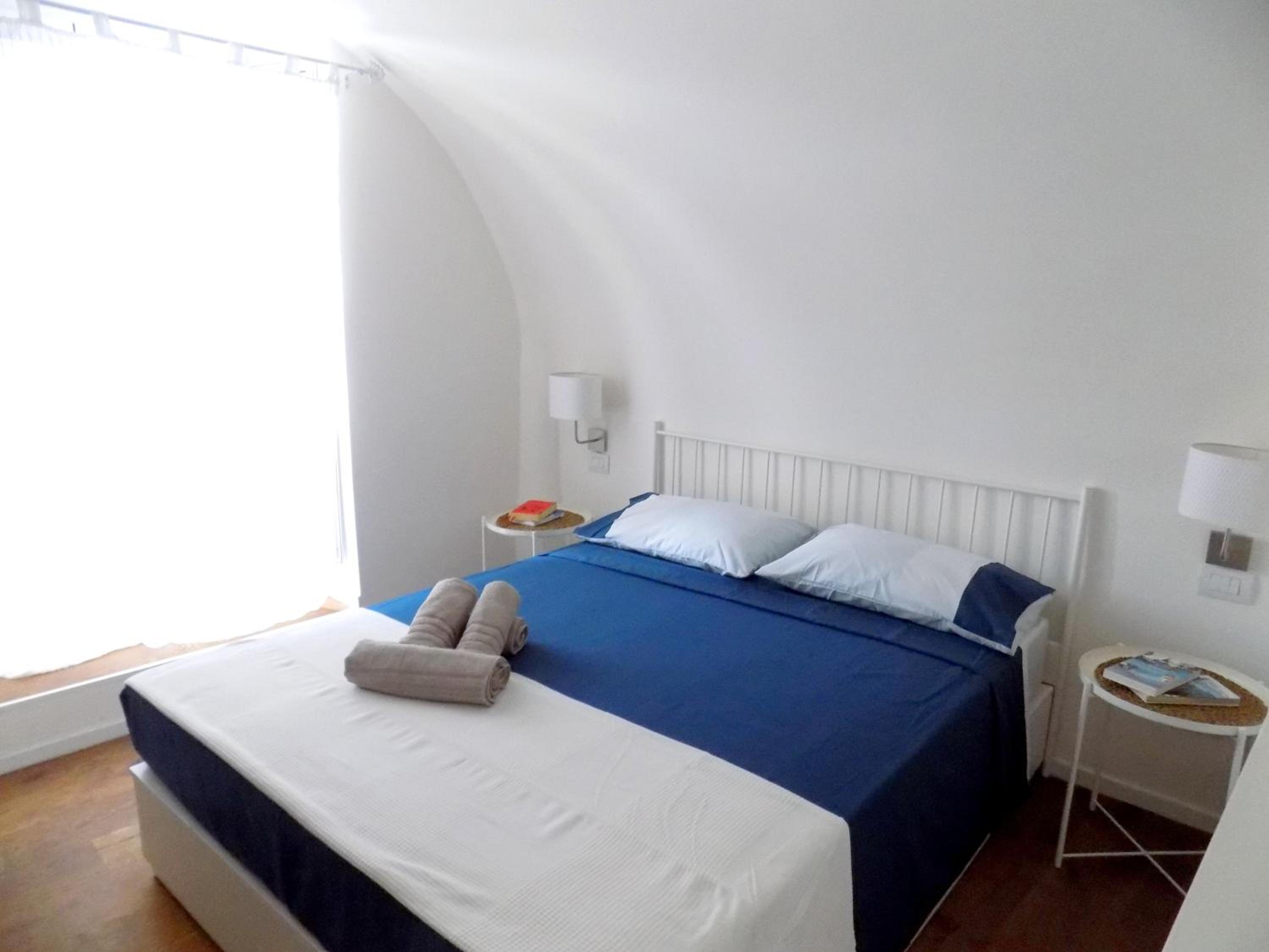 One-Bedroom Apartment - Photo 15