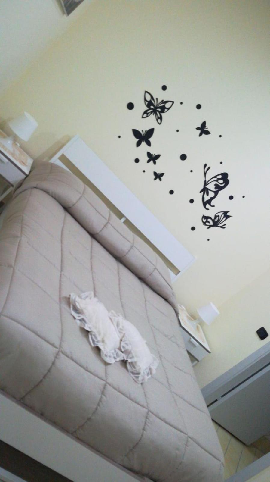 Double Room with Private Bathroom - Photo 3