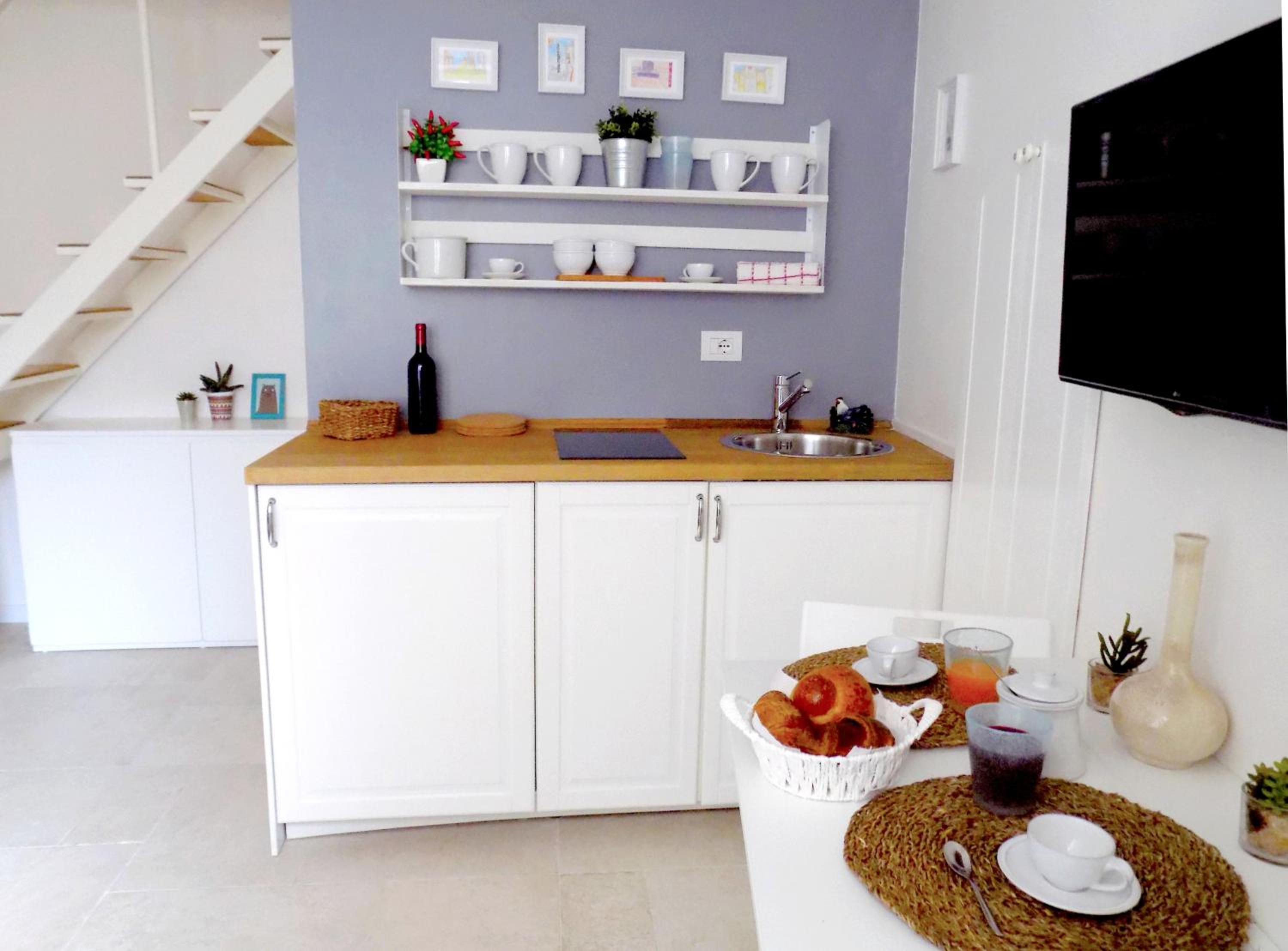 One-Bedroom Apartment - Photo 19