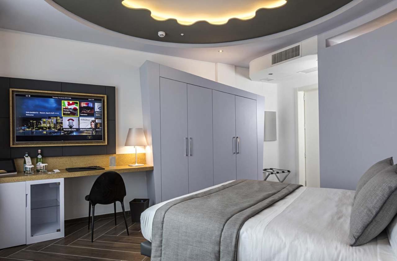 Deluxe Room - Photo 4