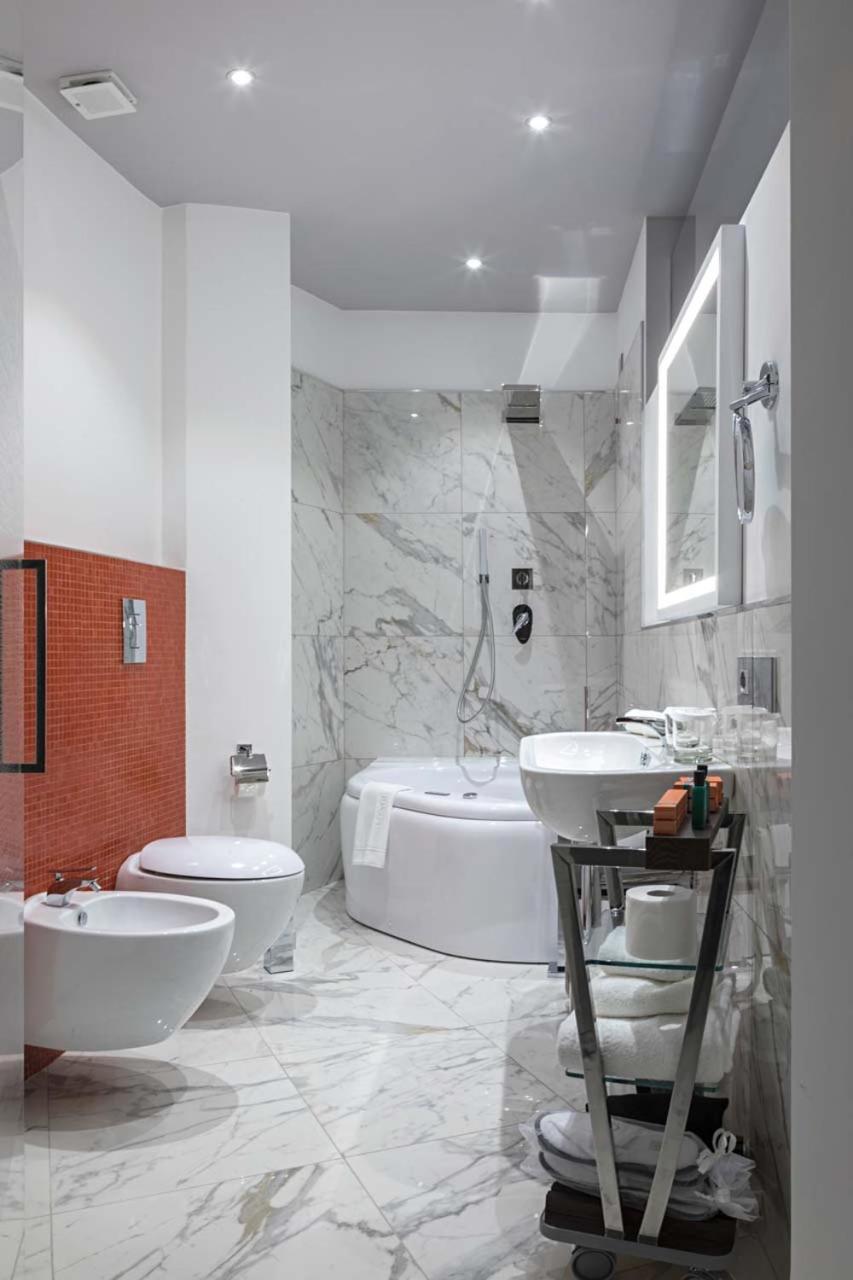 Junior Suite - Photo 8