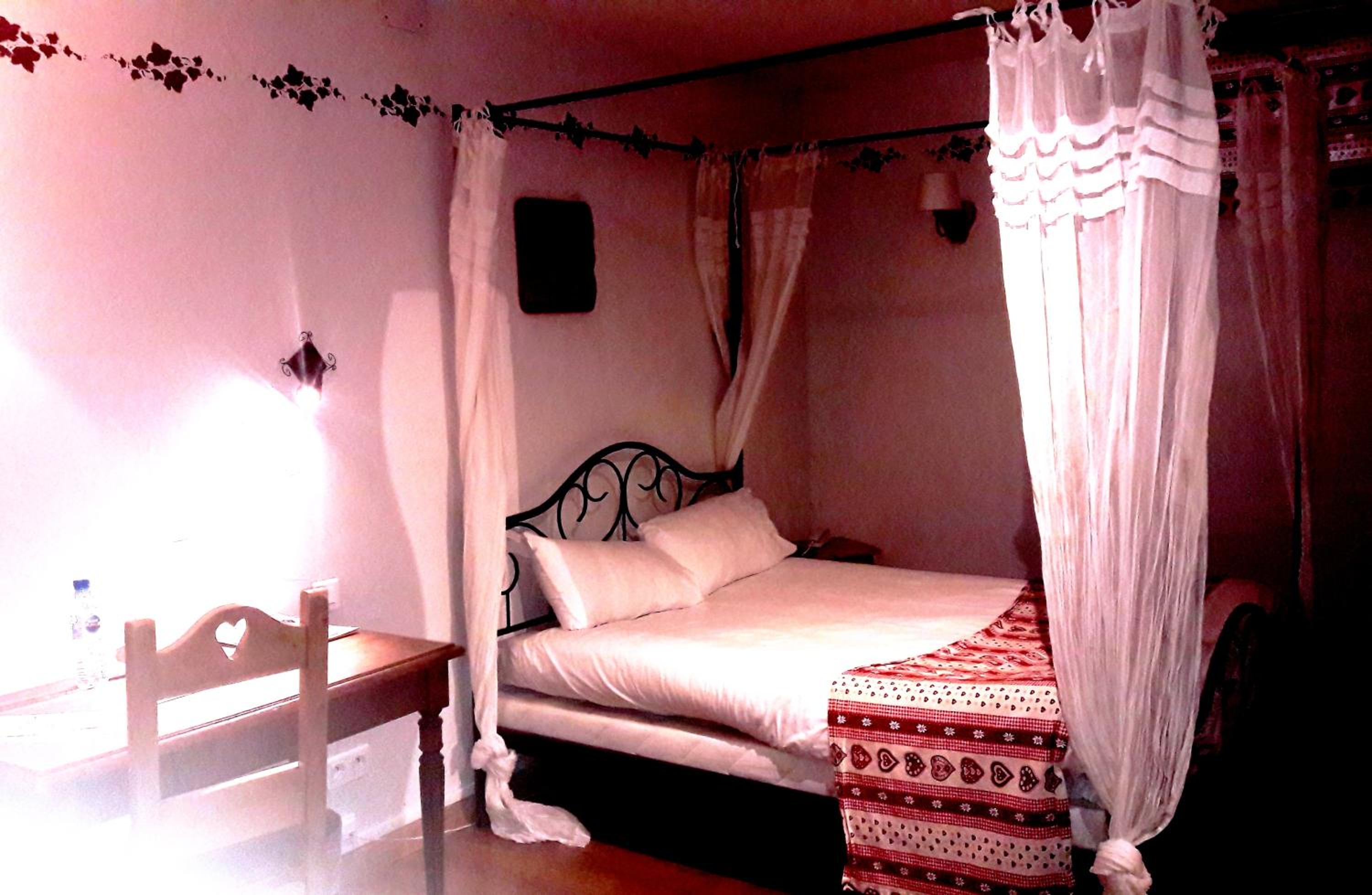 Budget Triple Room - Photo 1