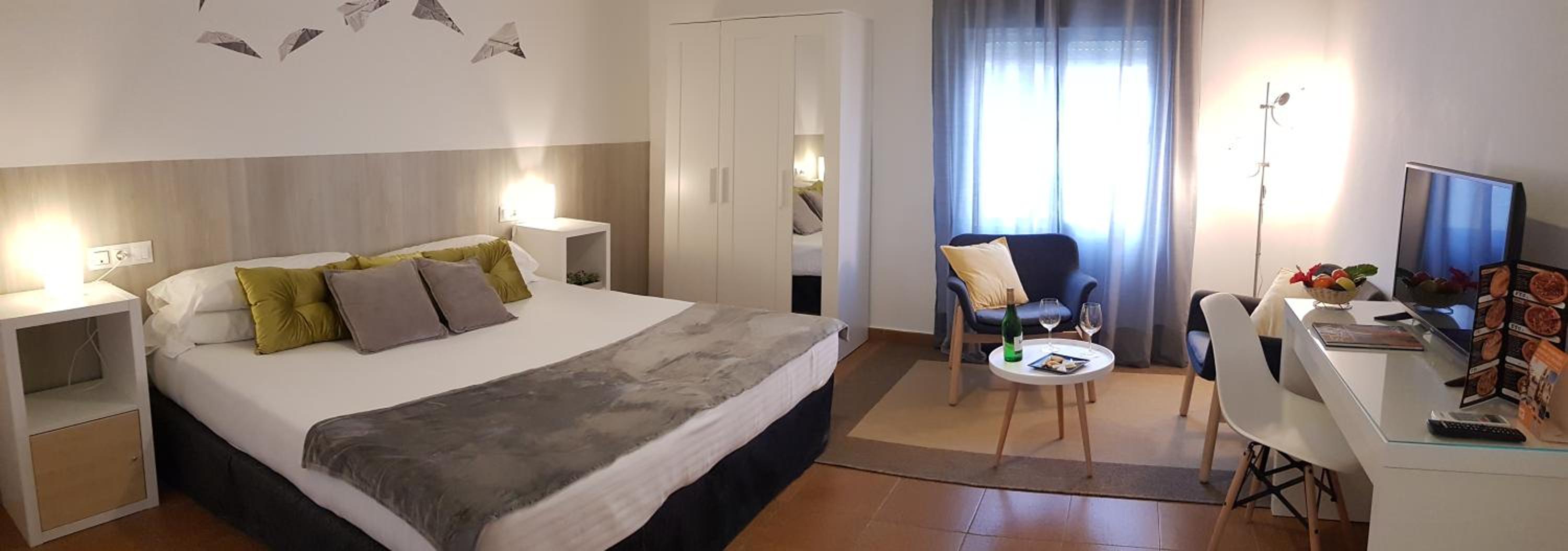 Deluxe Double Room with Spa Bath, photo 7