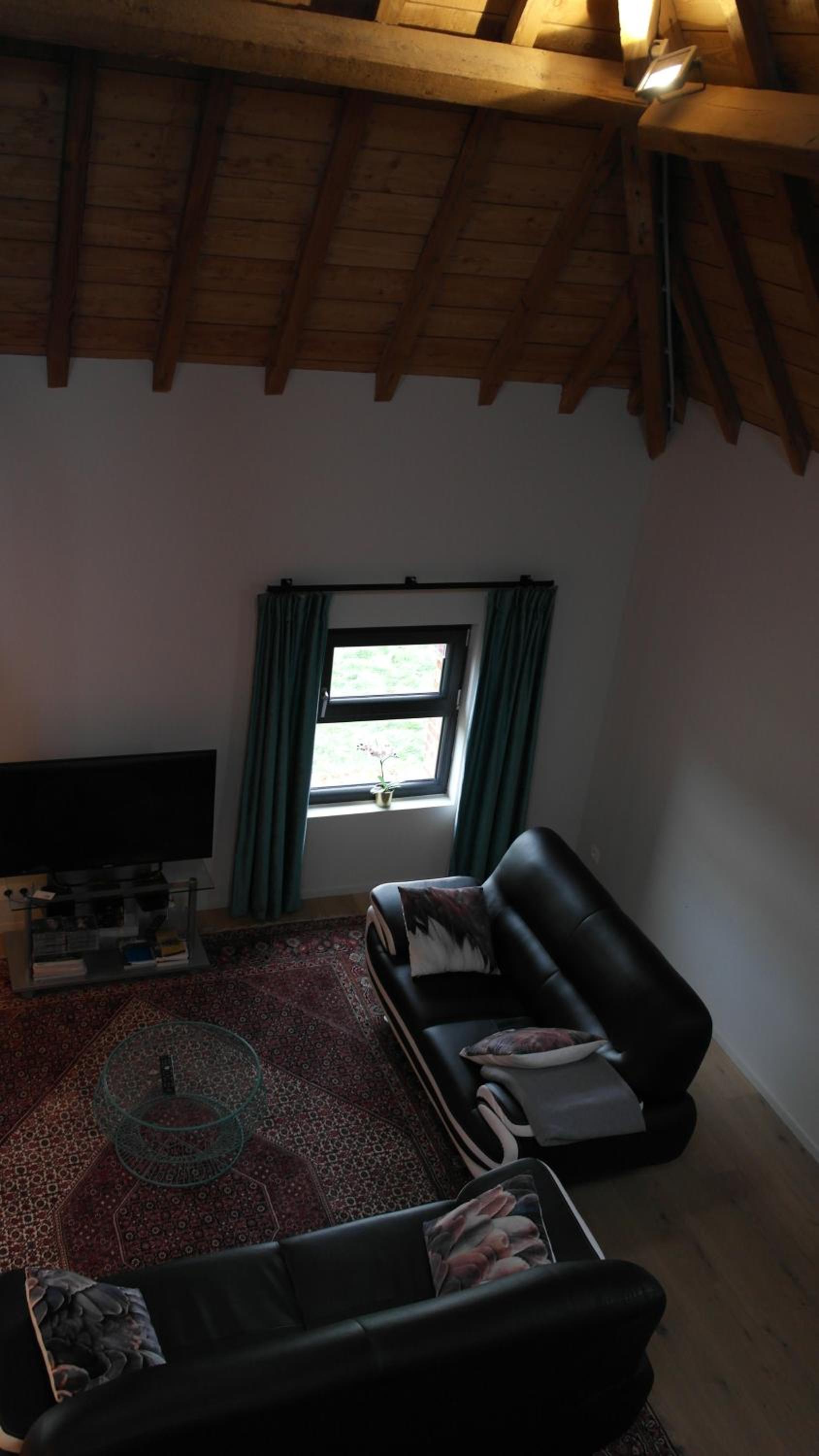Apartment with Garden View photo 2