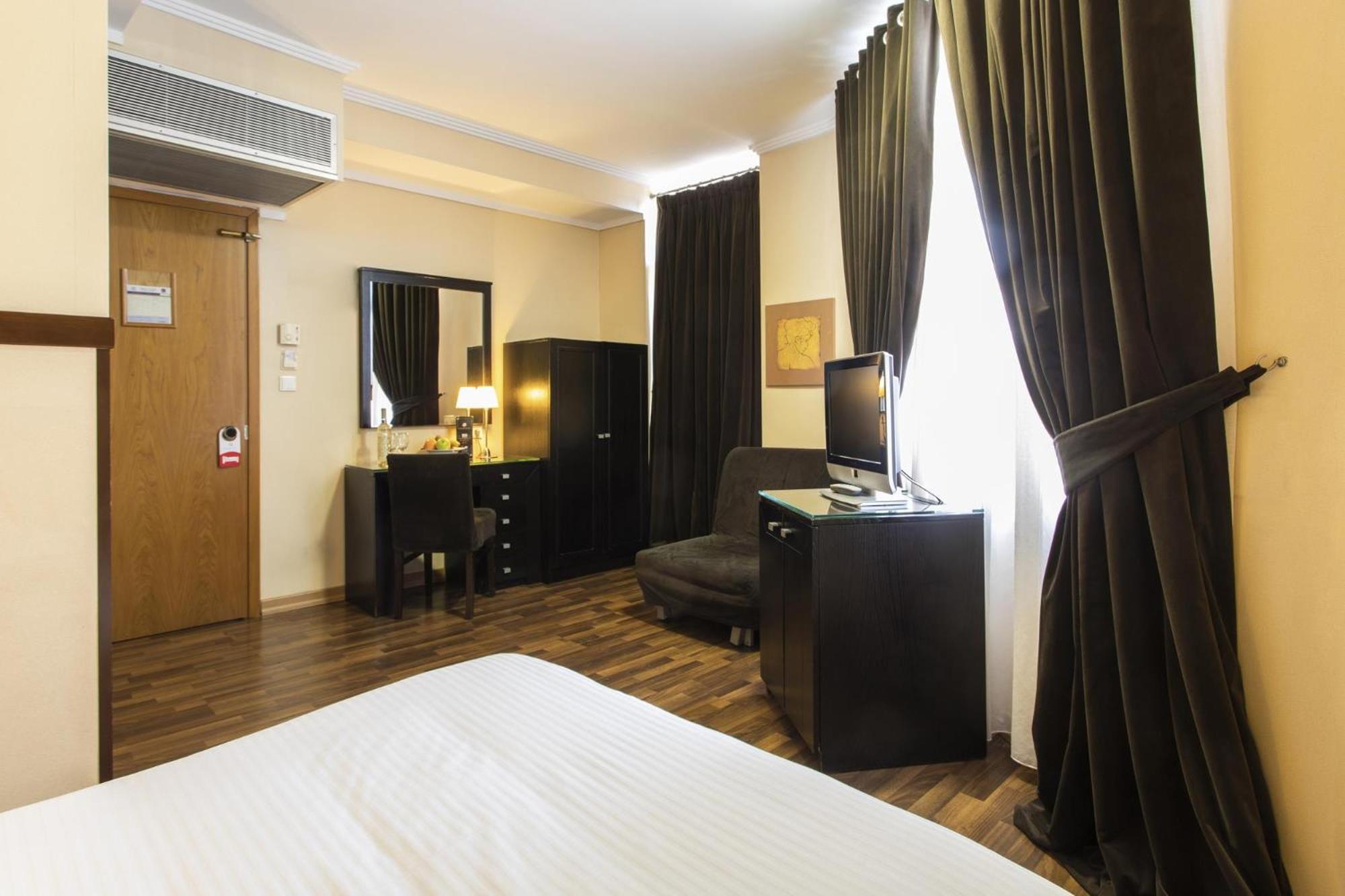 Superior Double Room - Photo 5