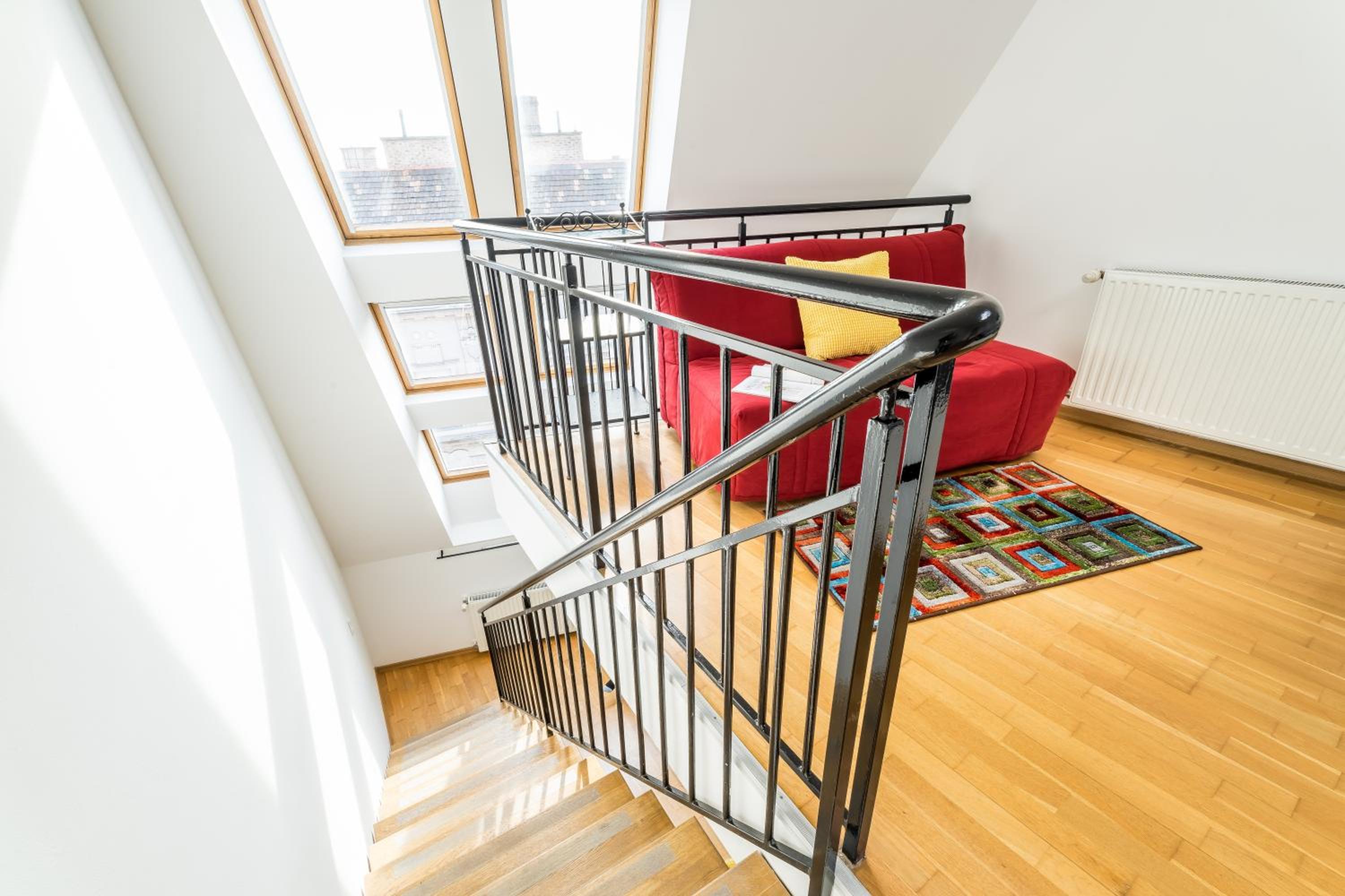 Apartment - Photo 16