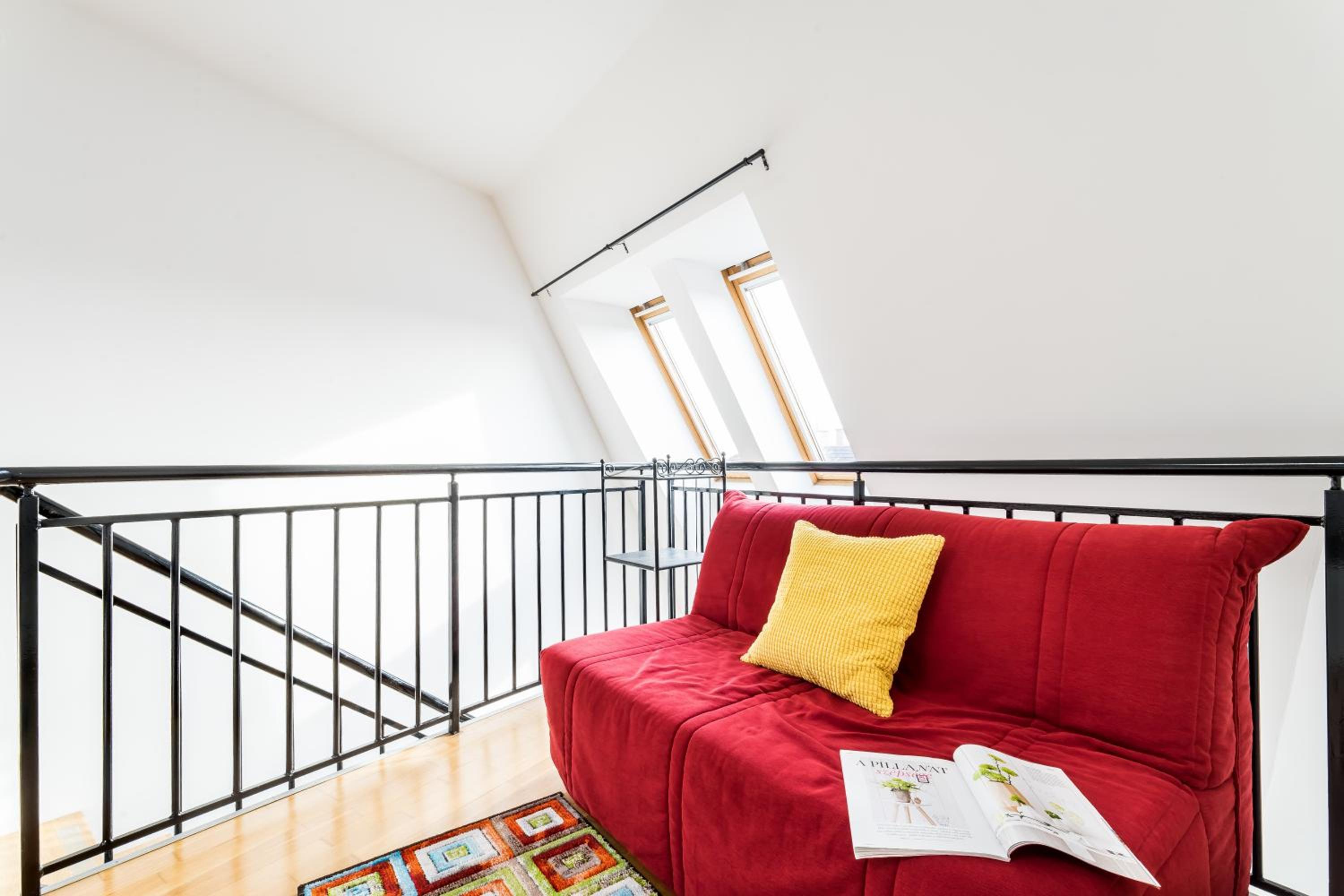 Apartment - Photo 17