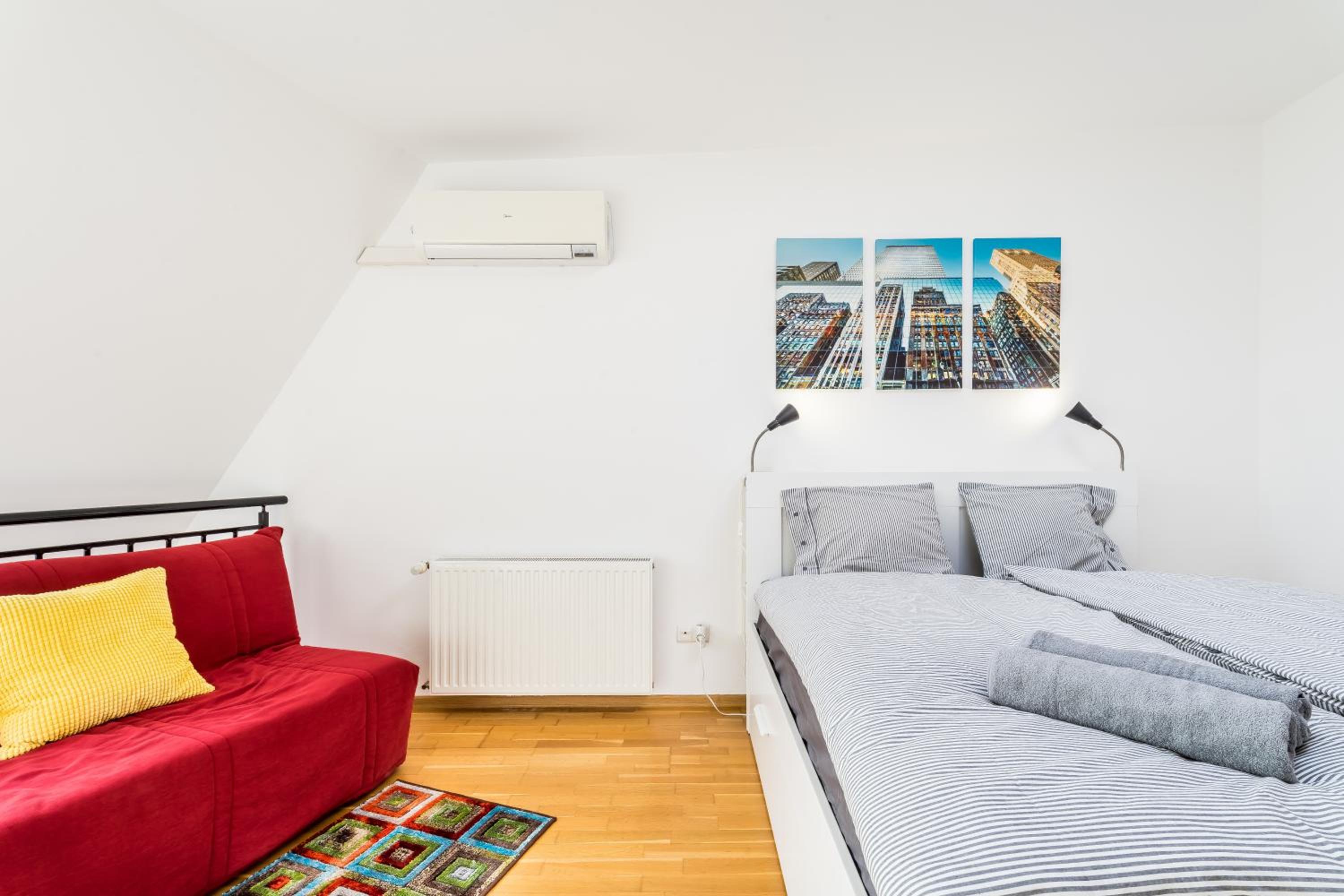 Apartment - Photo 22