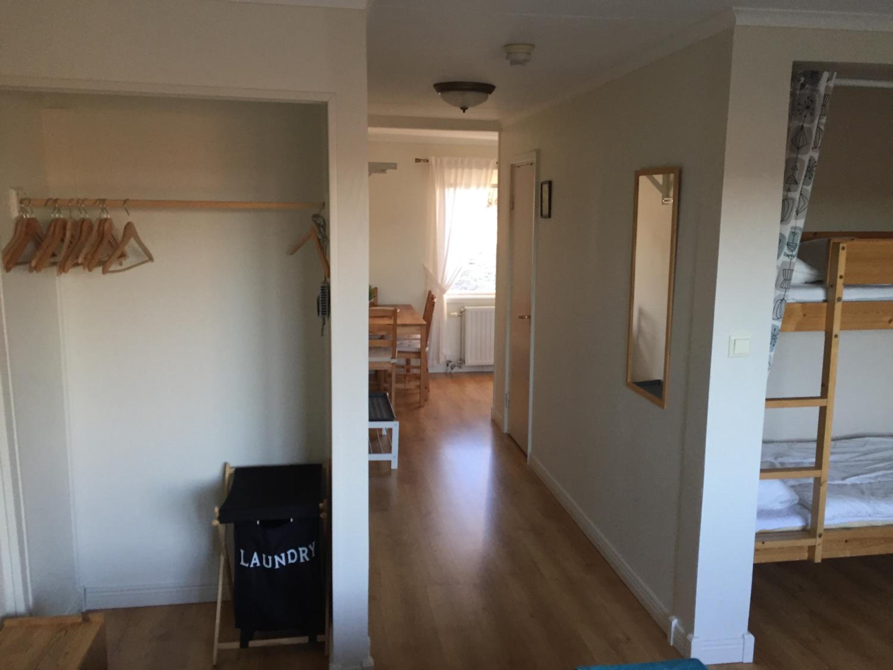 Apartment with Lake View - Photo 6