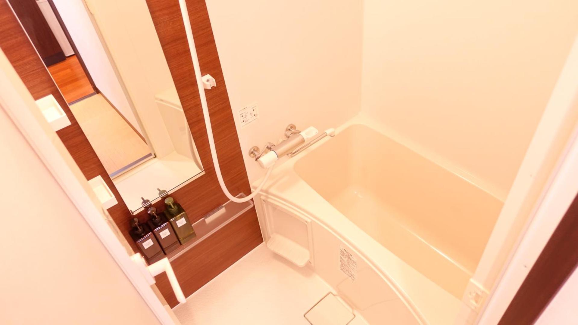 Twin Room - Photo 7